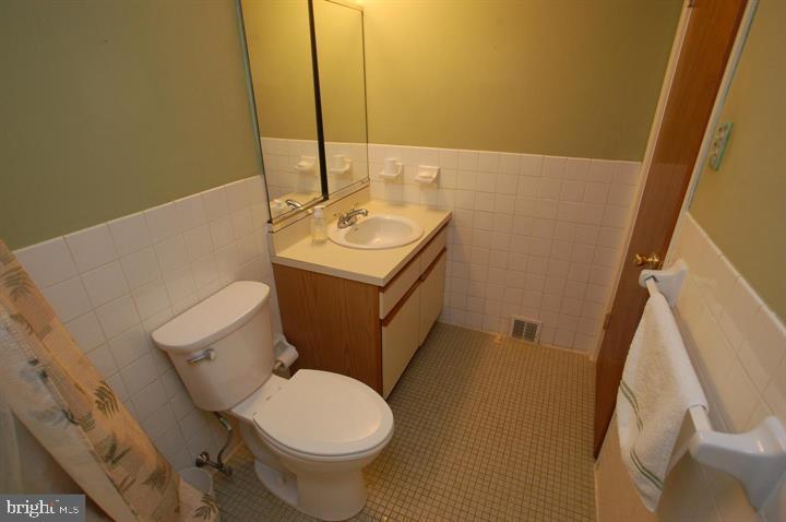 HAMPTON CROSSING - Residential