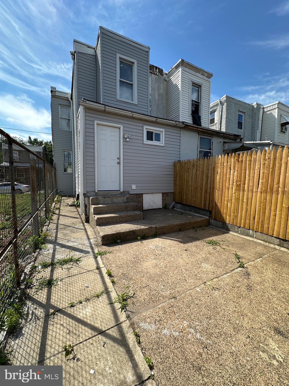 FRANKFORD - Residential