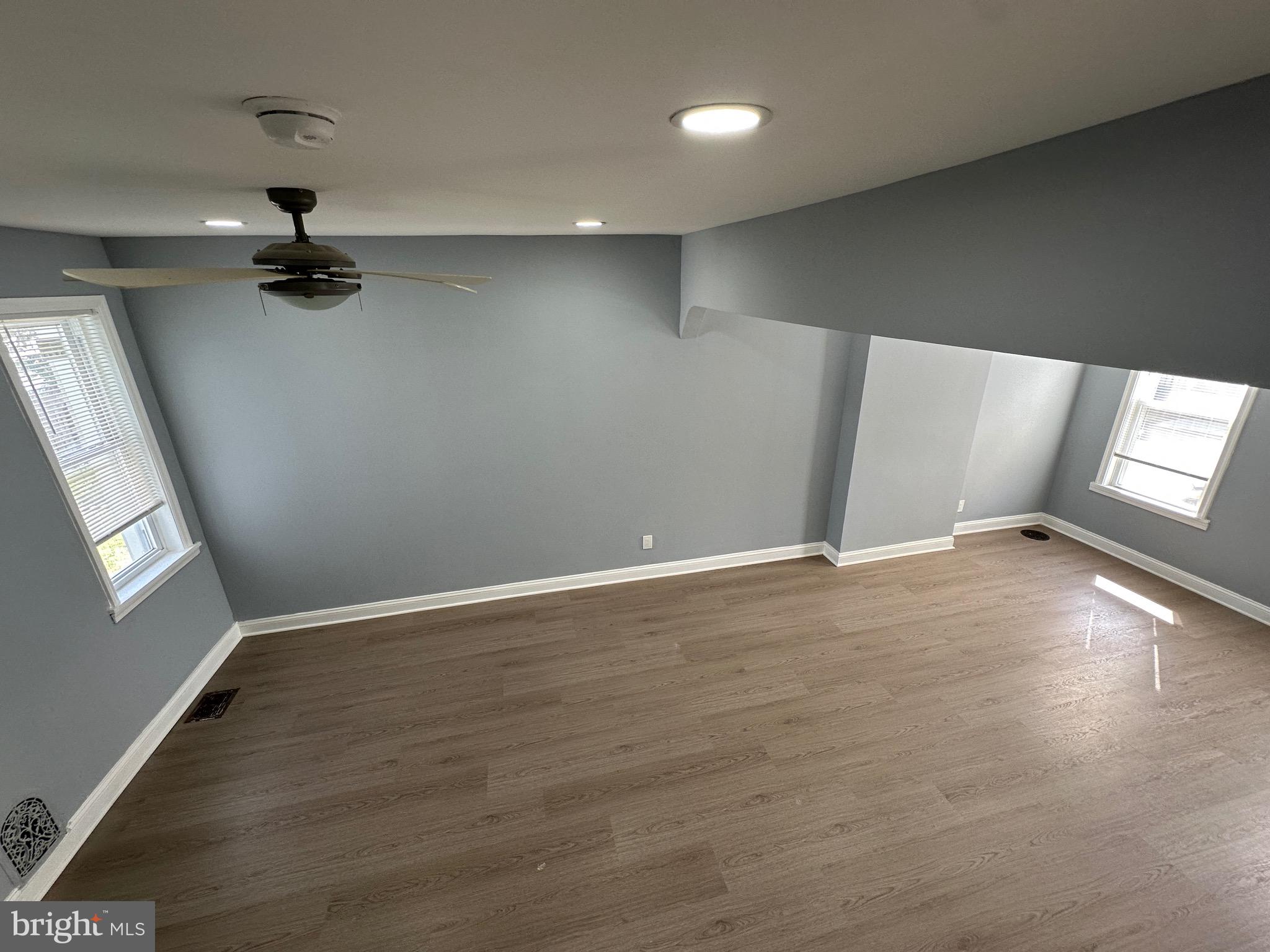 FRANKFORD - Residential