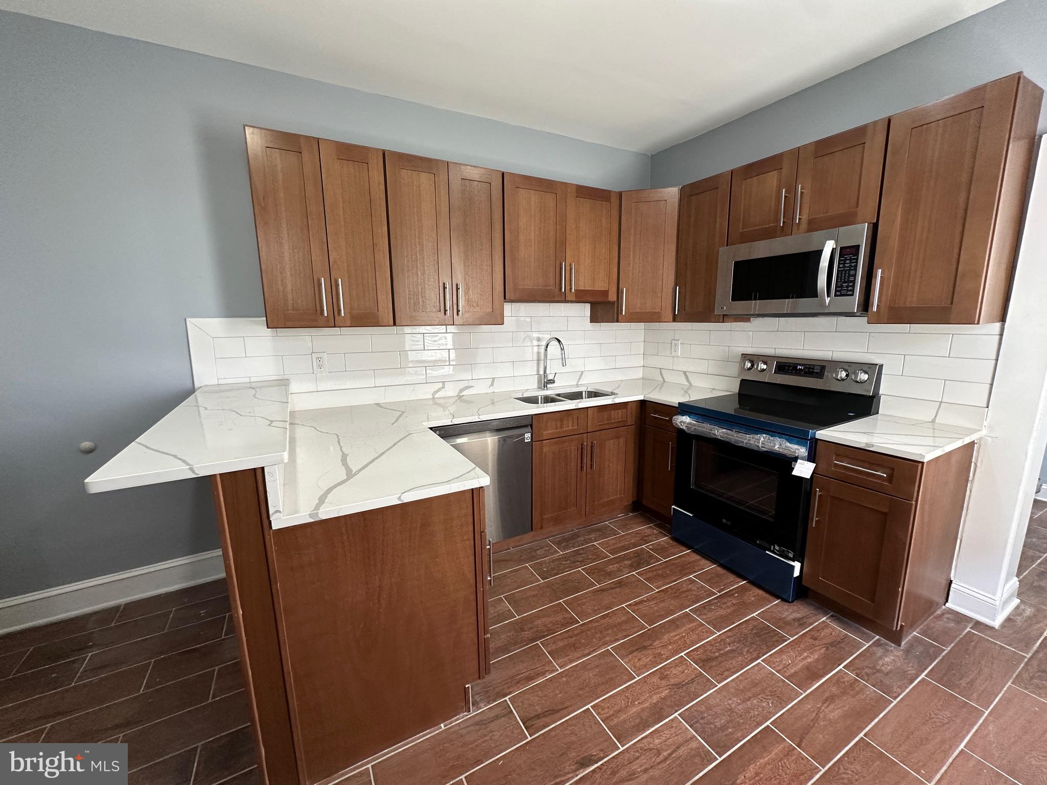 FRANKFORD - Residential