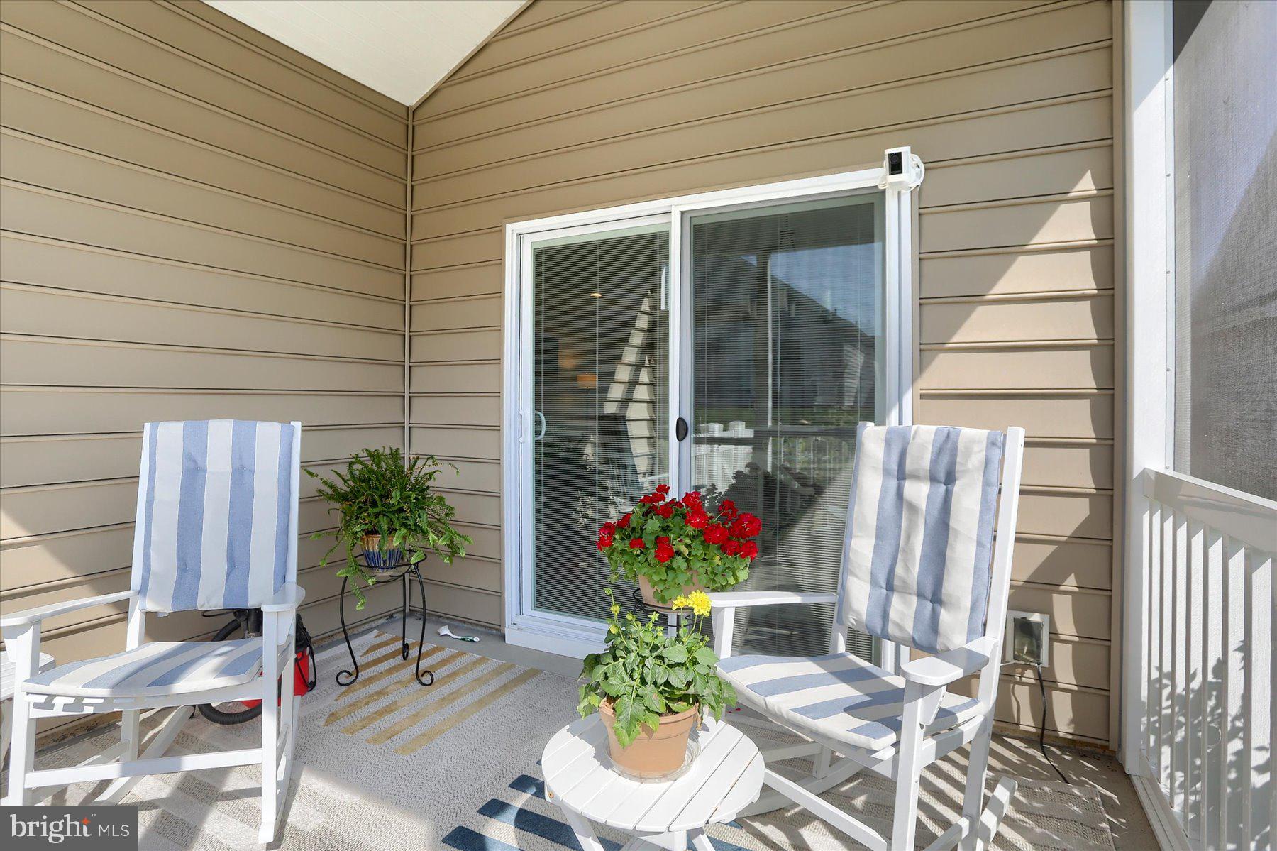TRADITIONS OF AMERICA AT SILVER SPRING - Residential