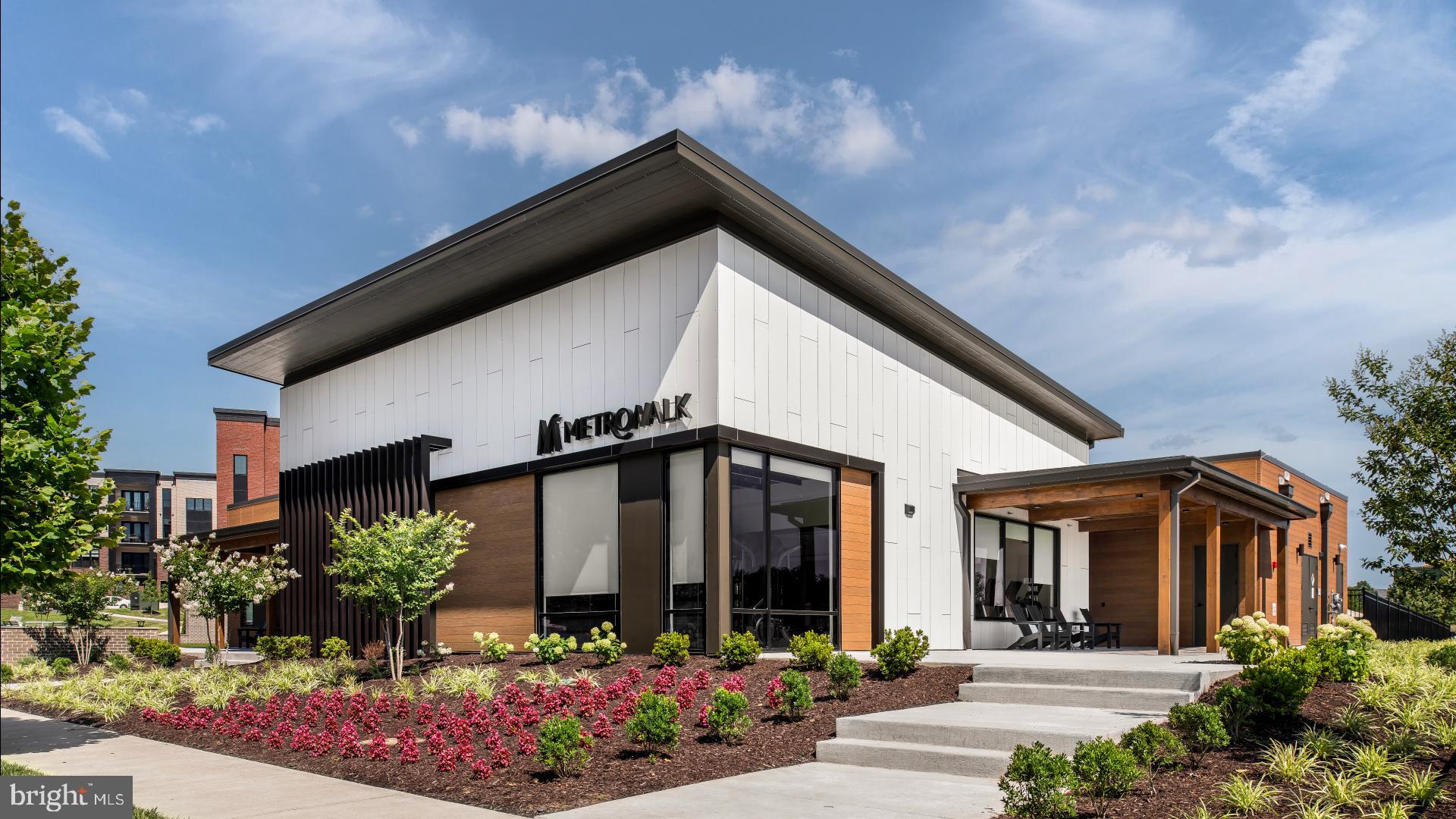 METRO WALK AT MOOREFIELD STATION - Residential