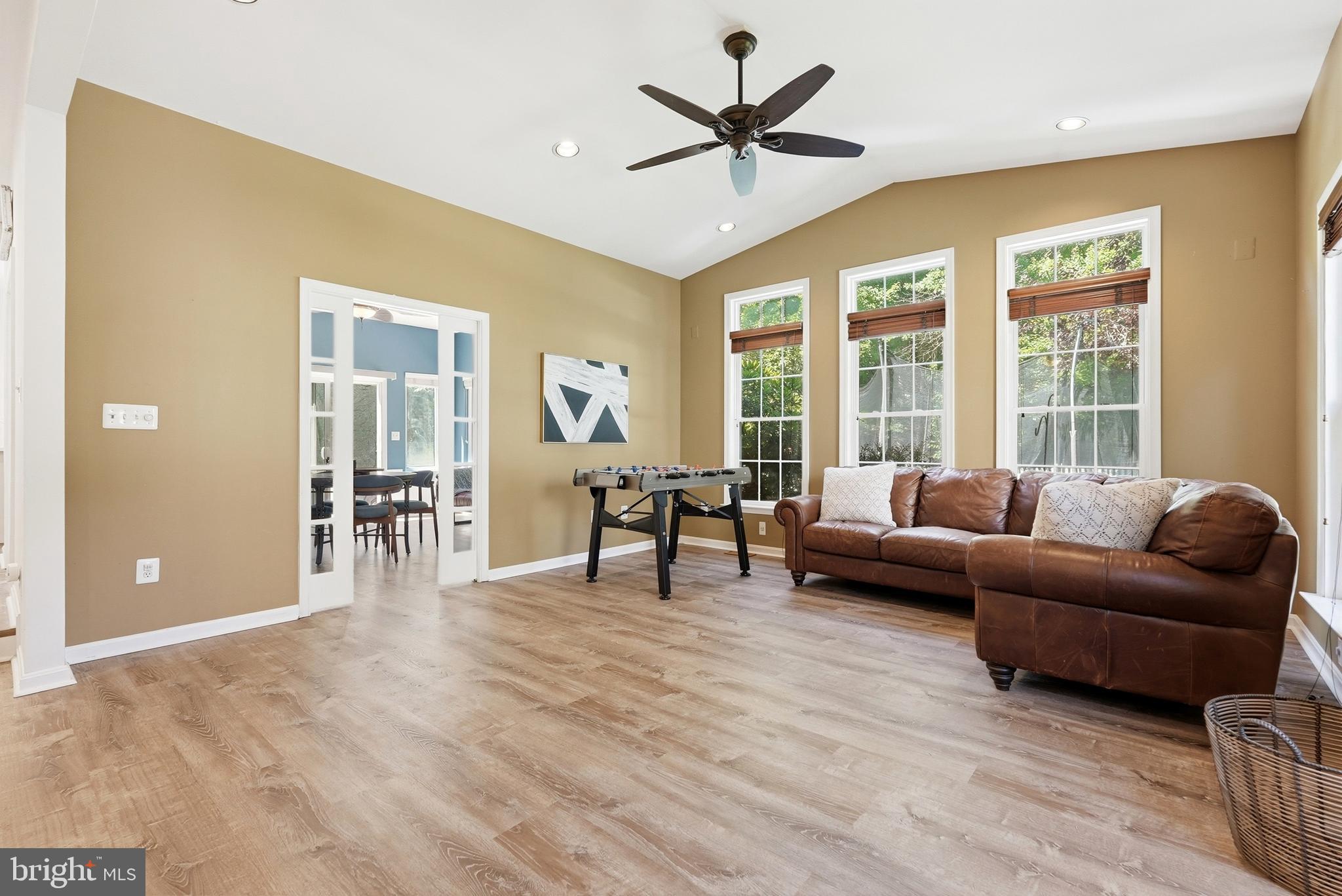 QUAIL MEADOW - Residential
