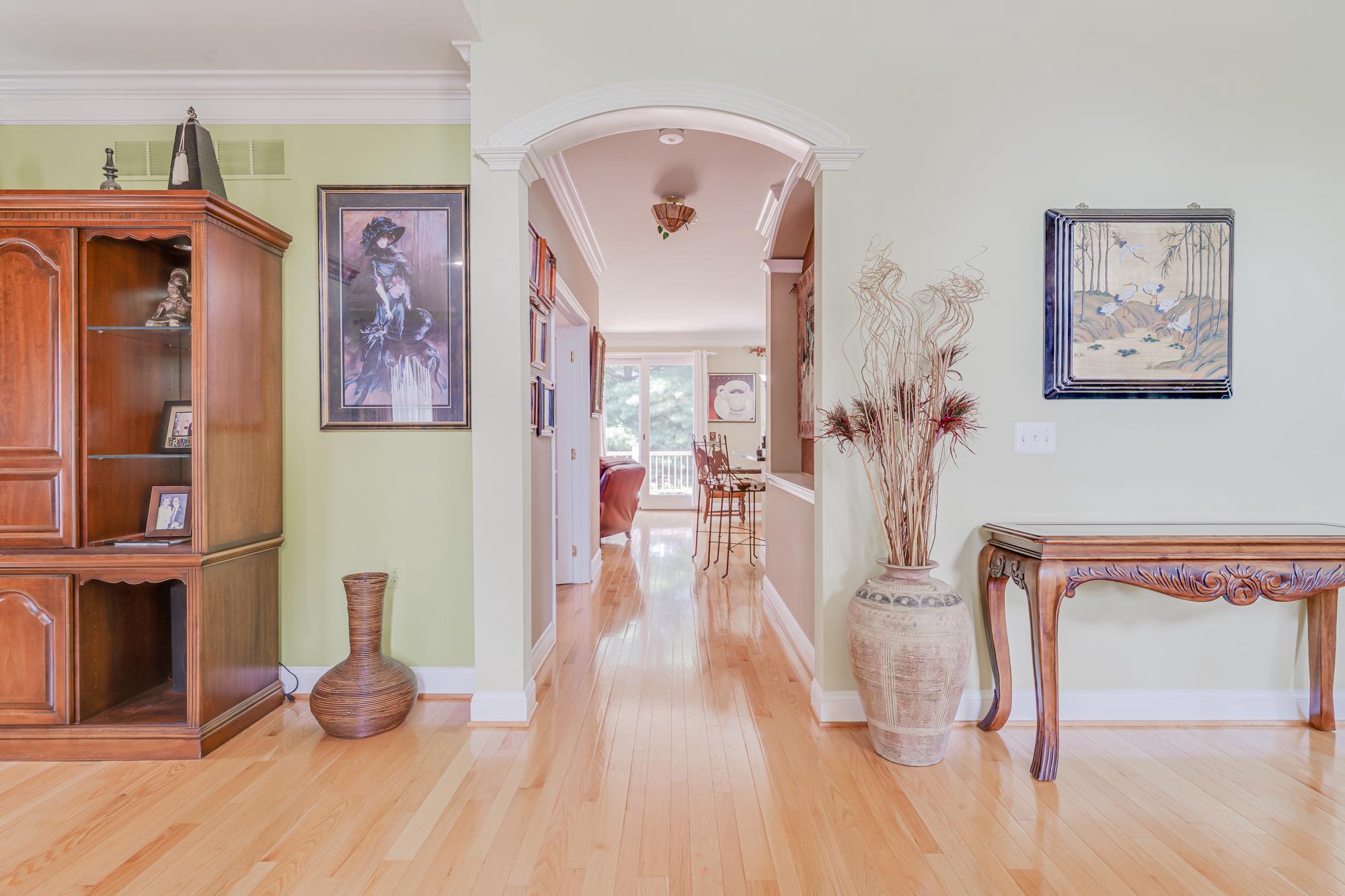 HERITAGE CR ESTS - Residential
