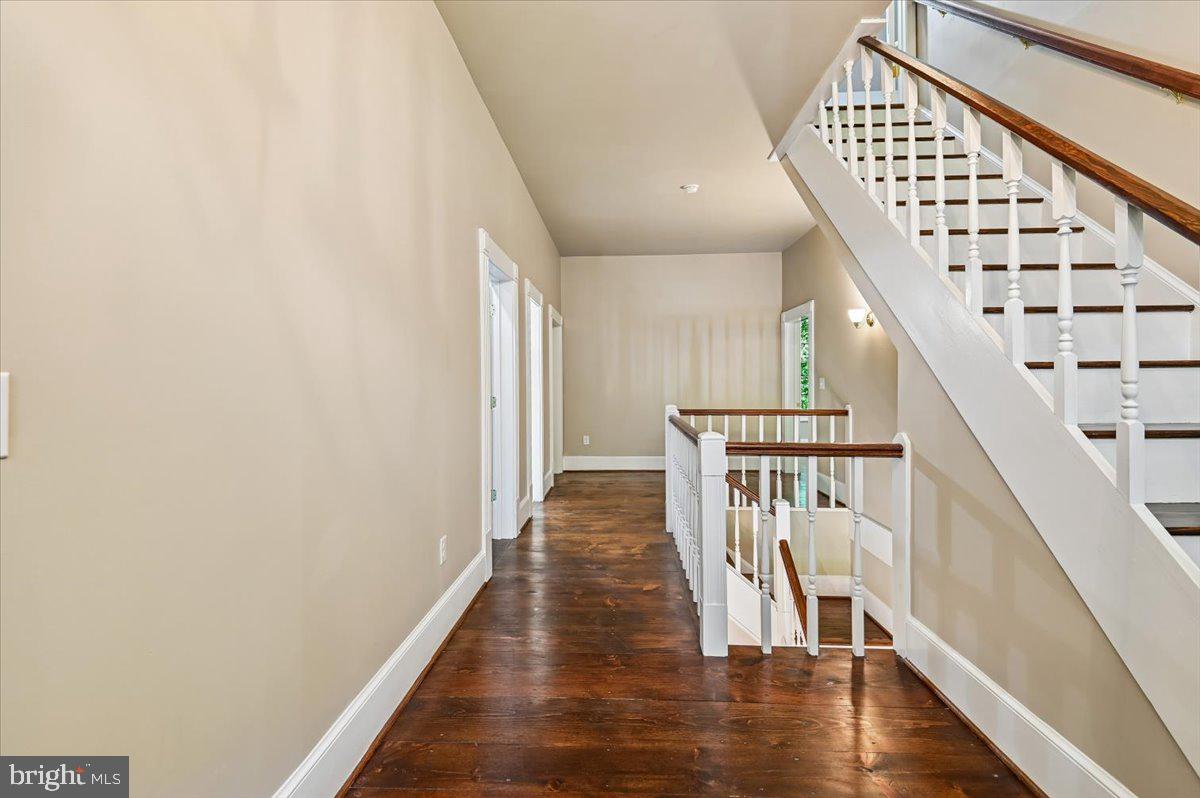 SIMPSON WOODS - Residential