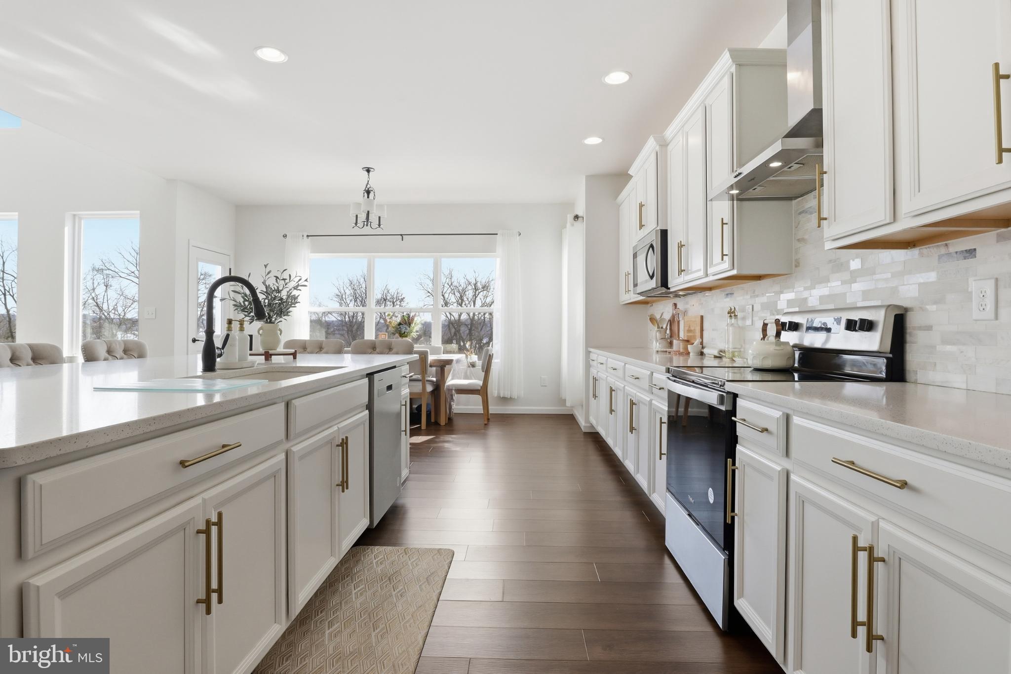 MANCHESTER BORO - Residential