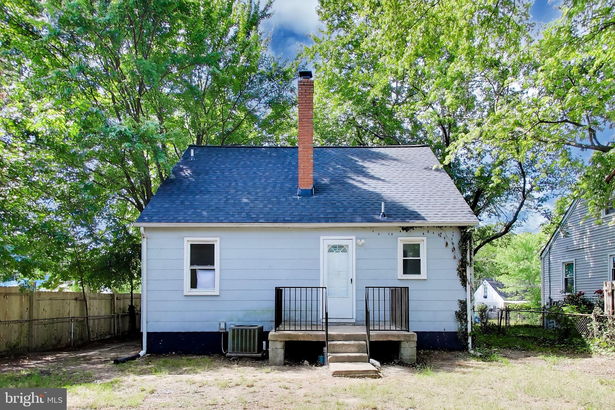 DISTRICT HEIGHTS - Residential