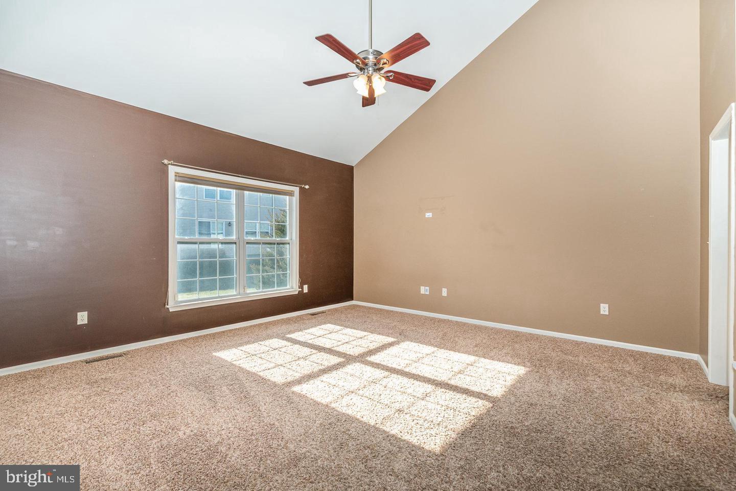 SILVER CREEK - Residential Lease
