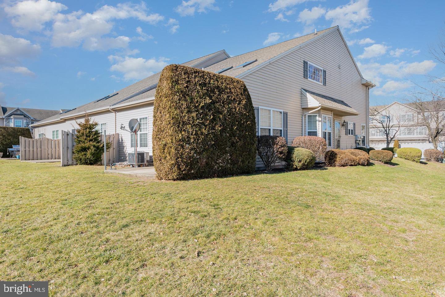 SILVER CREEK - Residential Lease