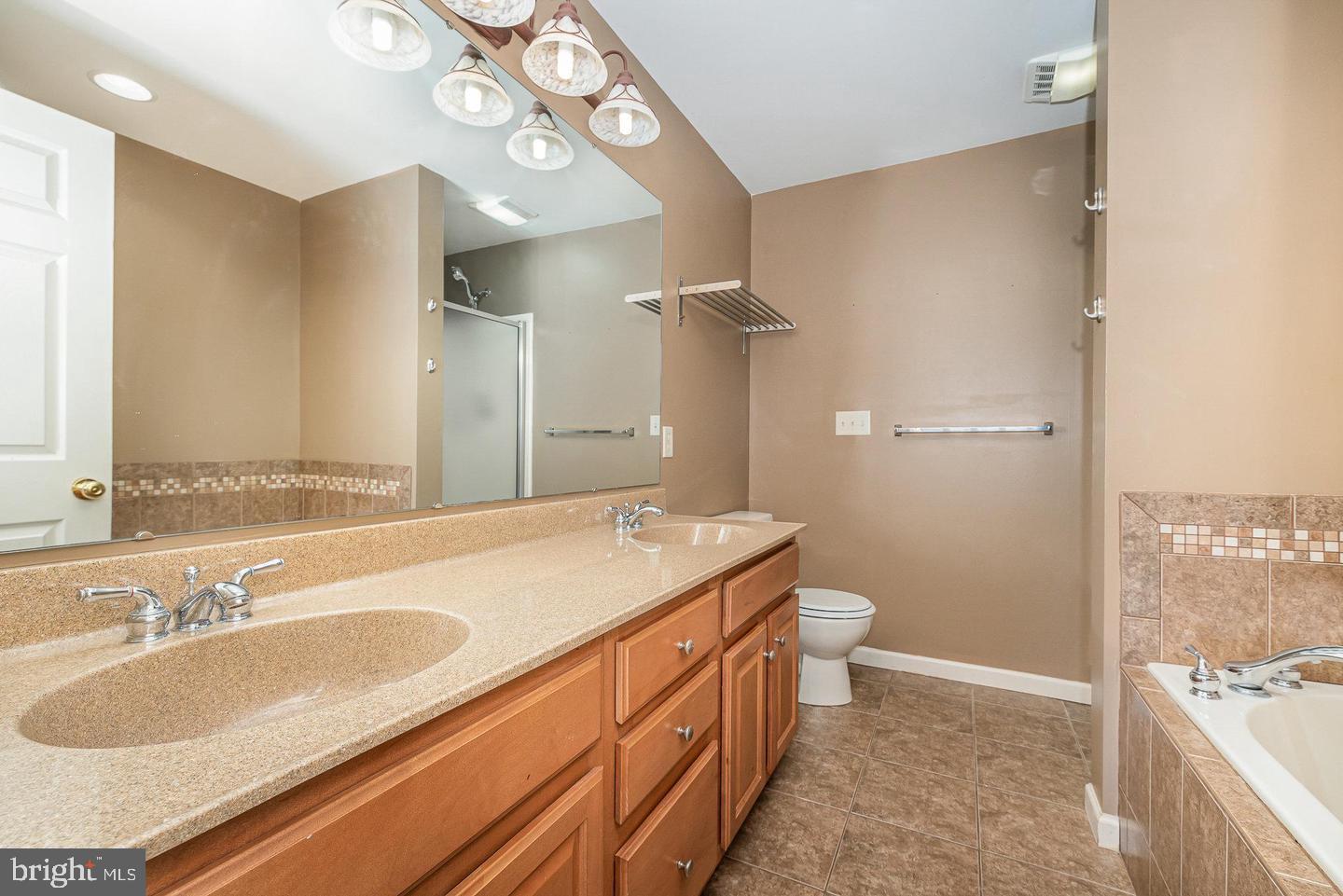 SILVER CREEK - Residential Lease