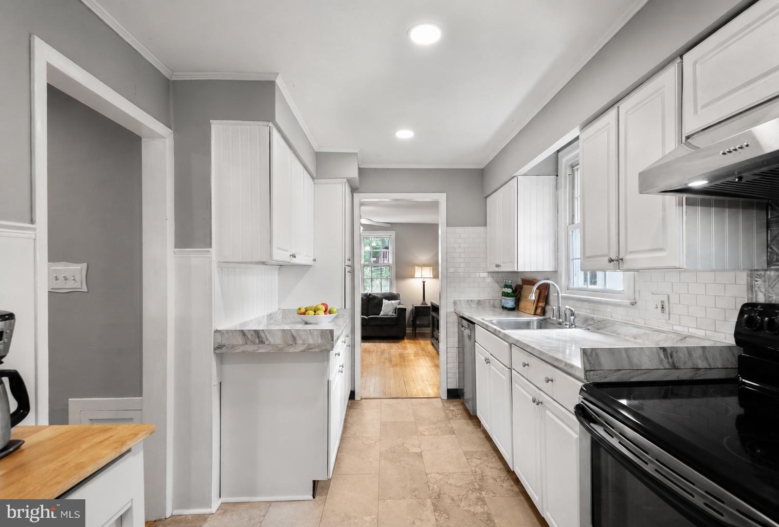 BLACK HORSE - Residential