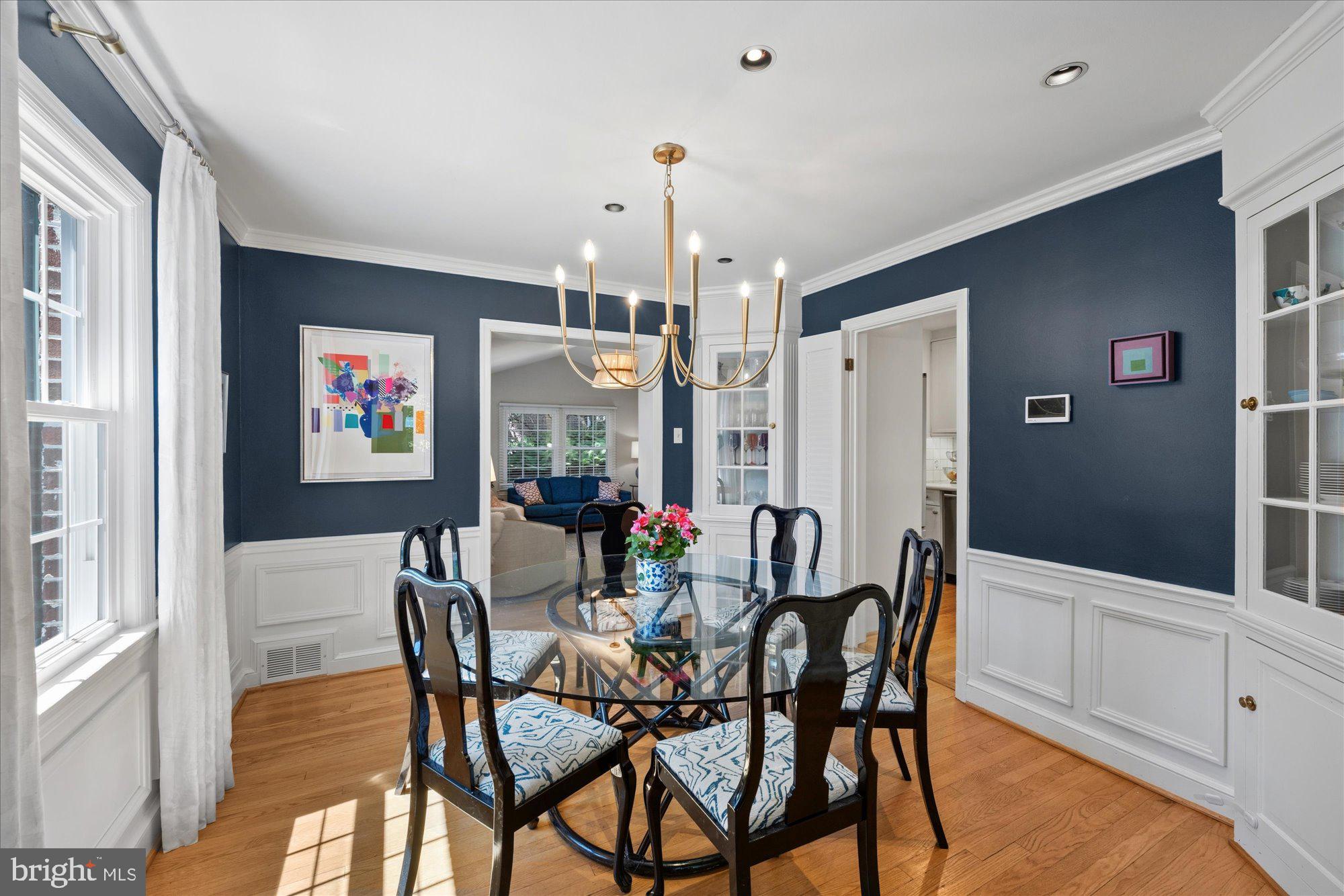 WOODACRES - Residential