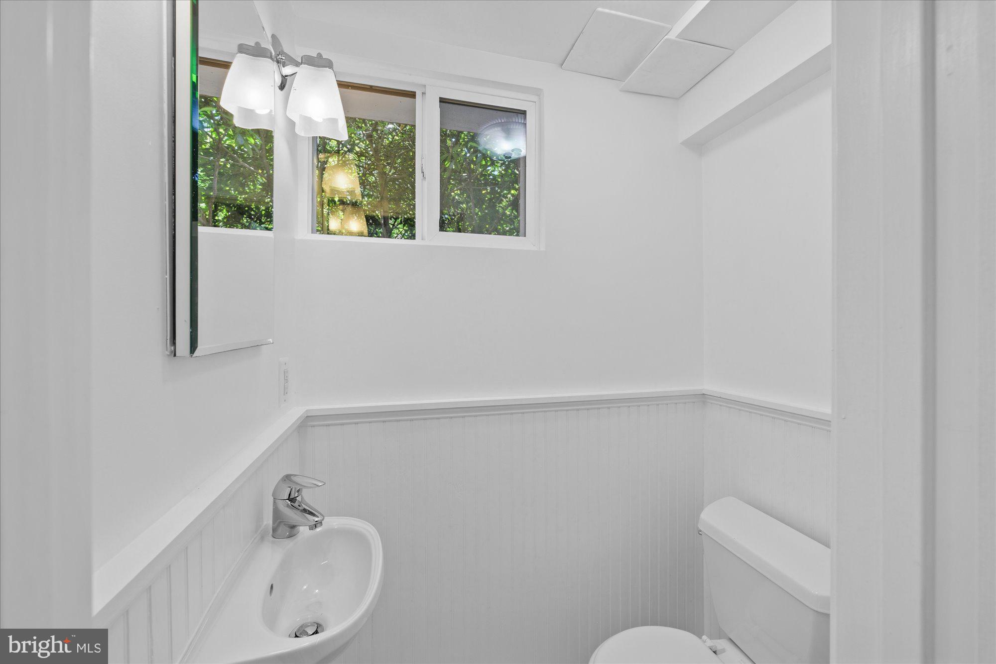 WOODACRES - Residential