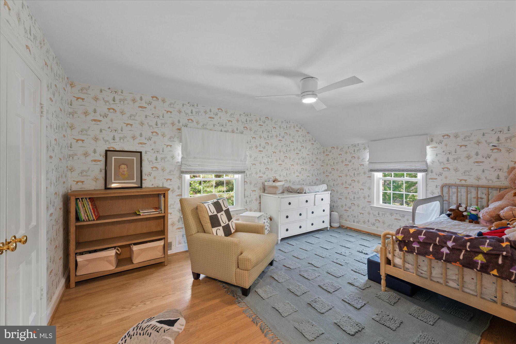 WOODACRES - Residential