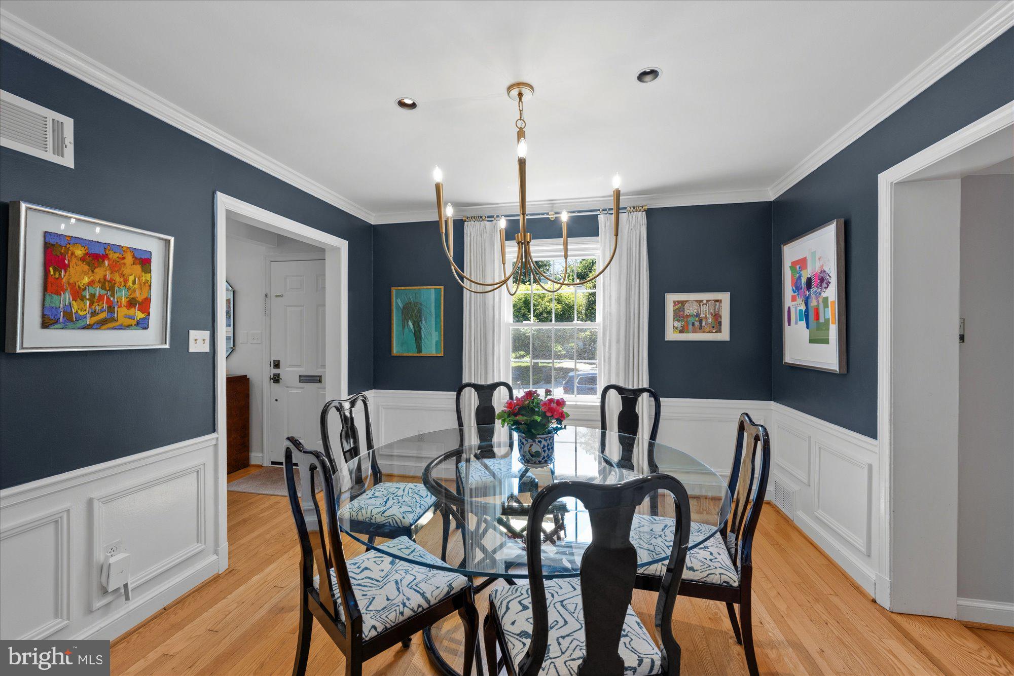 WOODACRES - Residential