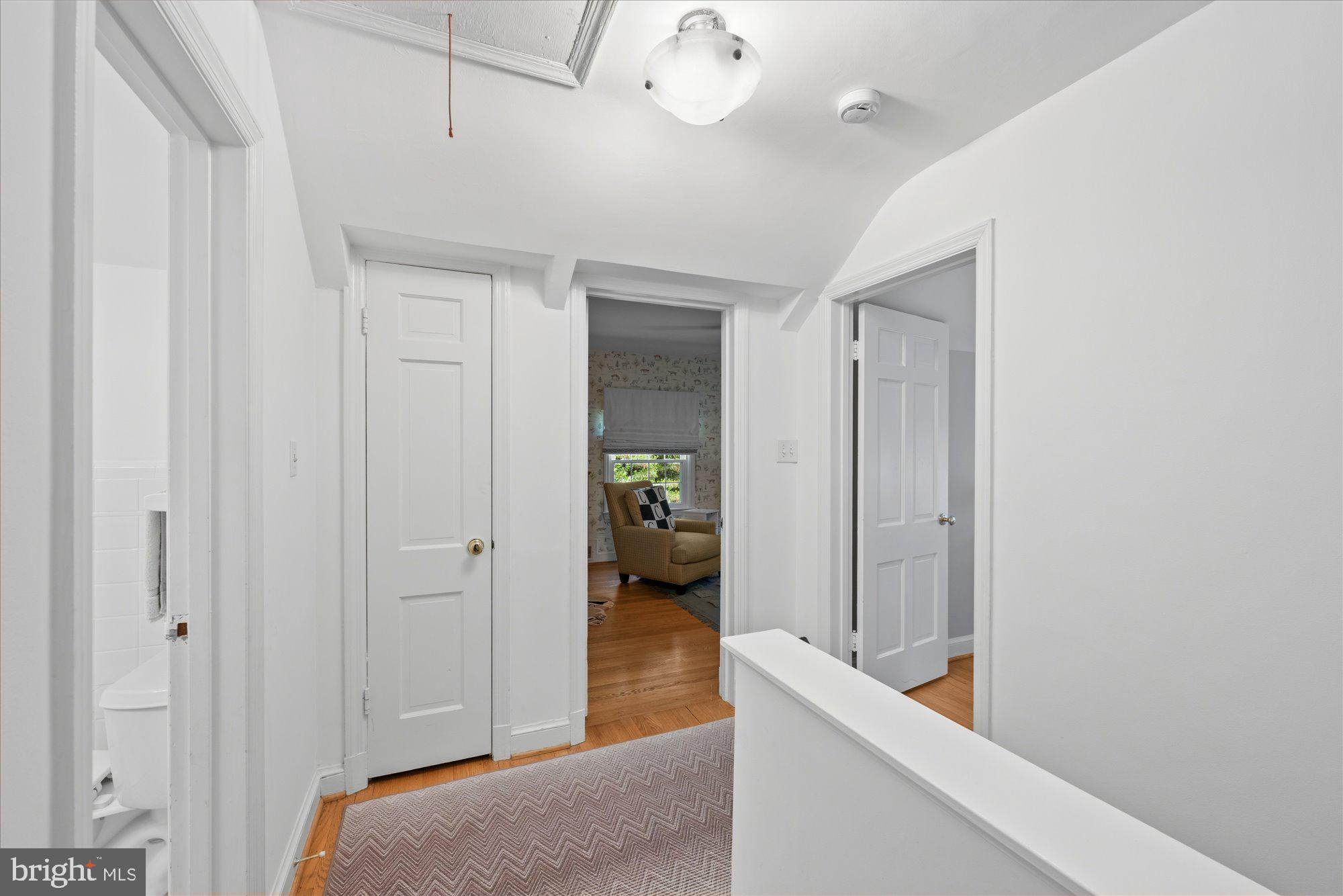 WOODACRES - Residential