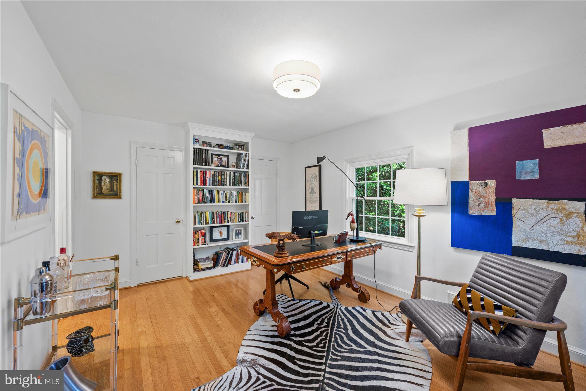 WOODACRES - Residential