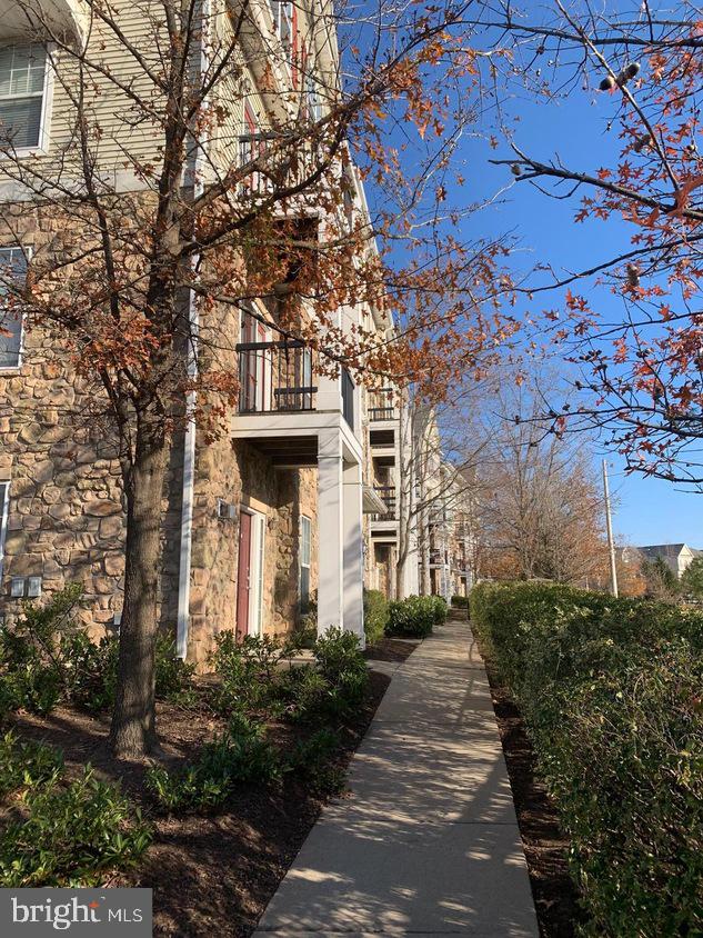 COURTS AT WESCOTT RIDGE - Residential