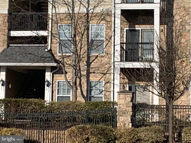 COURTS AT WESCOTT RIDGE - Residential