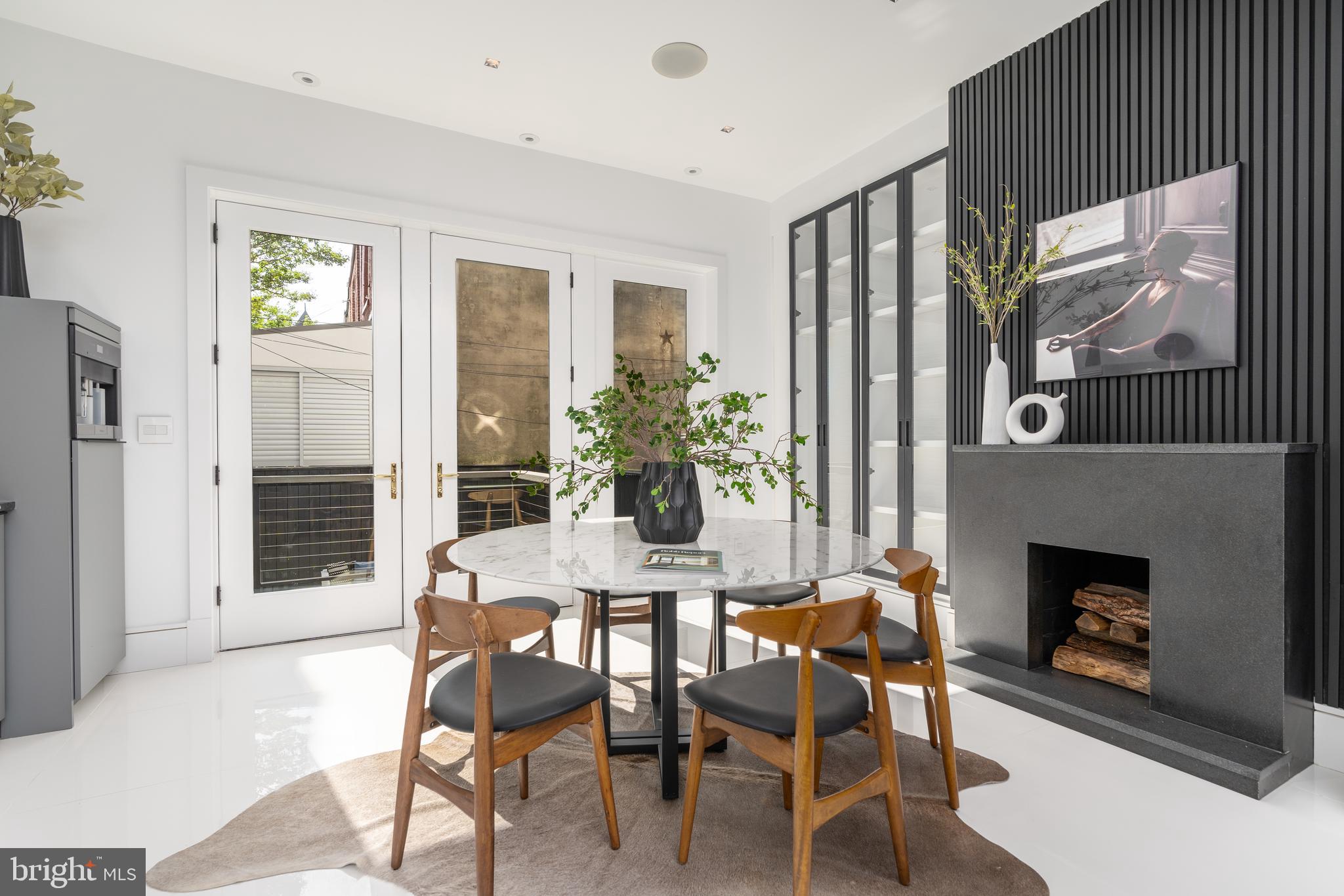 LOGAN - Residential