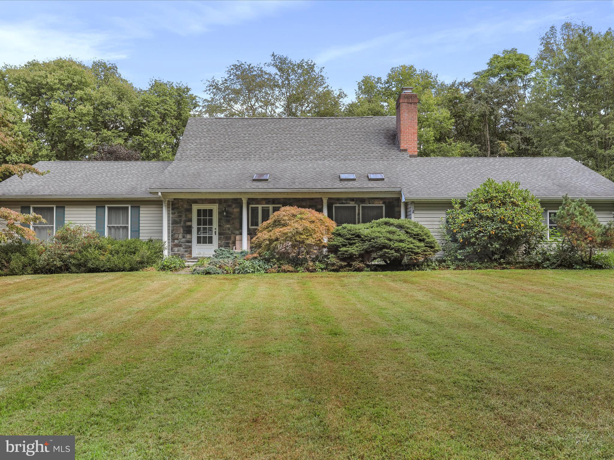 Come tour this beautiful 5-bedroom, 3.5 bath Cape Cod home set on 1.57 flat acres in the desirable Honeywood on the Potomac community. The main level offers 3 bedrooms and 2.5 baths, a spacious country kitchen with a cozy gas fireplace, a dining room, a spacious living room, a convenient main-floor laundry, and even a dog grooming room with raised tub for your four-legged friends. Upstairs, you’ll find two additional bedrooms and a full bath, while the unfinished basement, attic, and 2-car garage provide abundant storage. Outdoor living shines with a welcoming front porch, back patio, and fenced yard—perfect for entertaining or relaxing. Honeywood residents enjoy community amenities including a pool, tennis and basketball courts, and a shared riverfront area with boat ramp. With deep water access at Dam #5 on the Potomac River, you’ll love fishing, boating, kayaking, or just enjoying the views. Offering the best of country living with quick access to I-81, this home combines comfort, charm, and the riverfront lifestyle in one. Book your showing today!