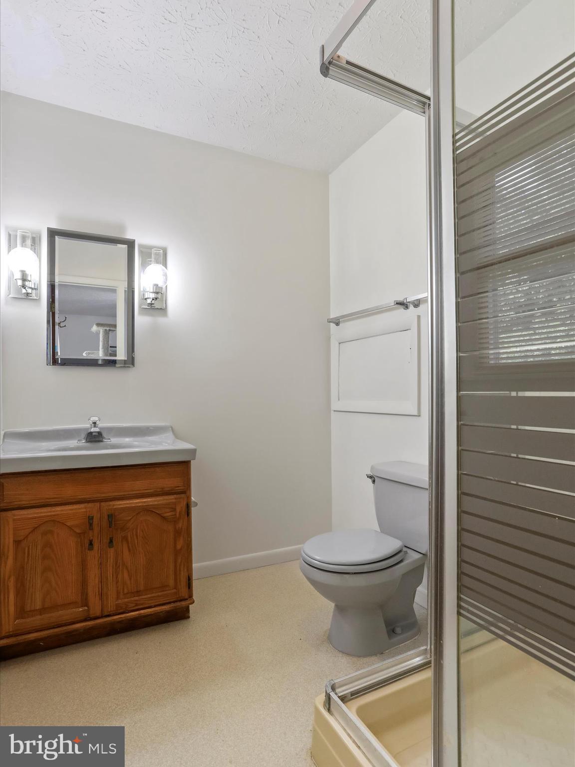 HONEYWOOD ON THE POTOMAC - Residential