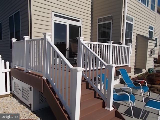 WOODRIDGE HUNT - Residential