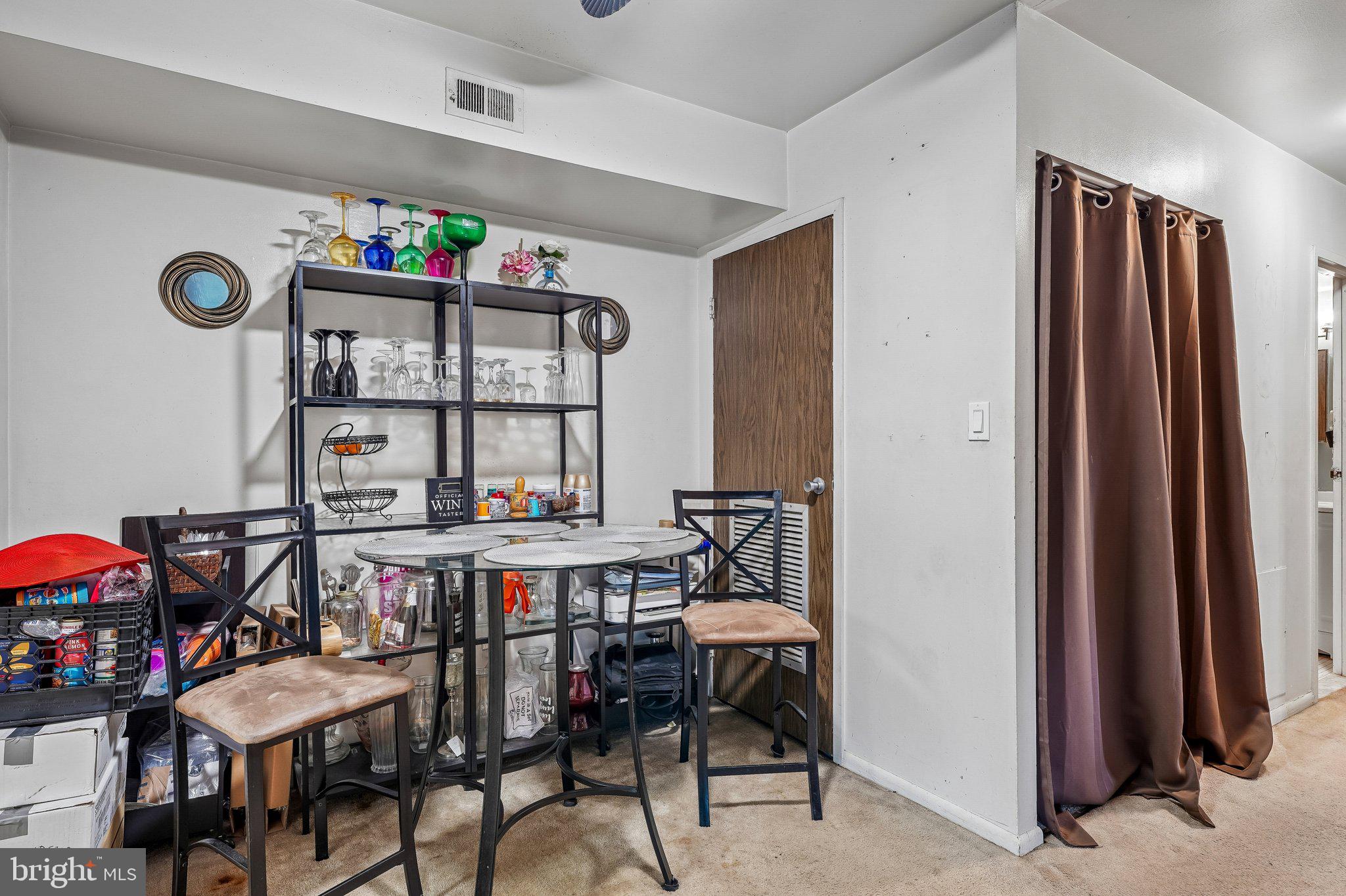 HUNTING RIDGE - Residential