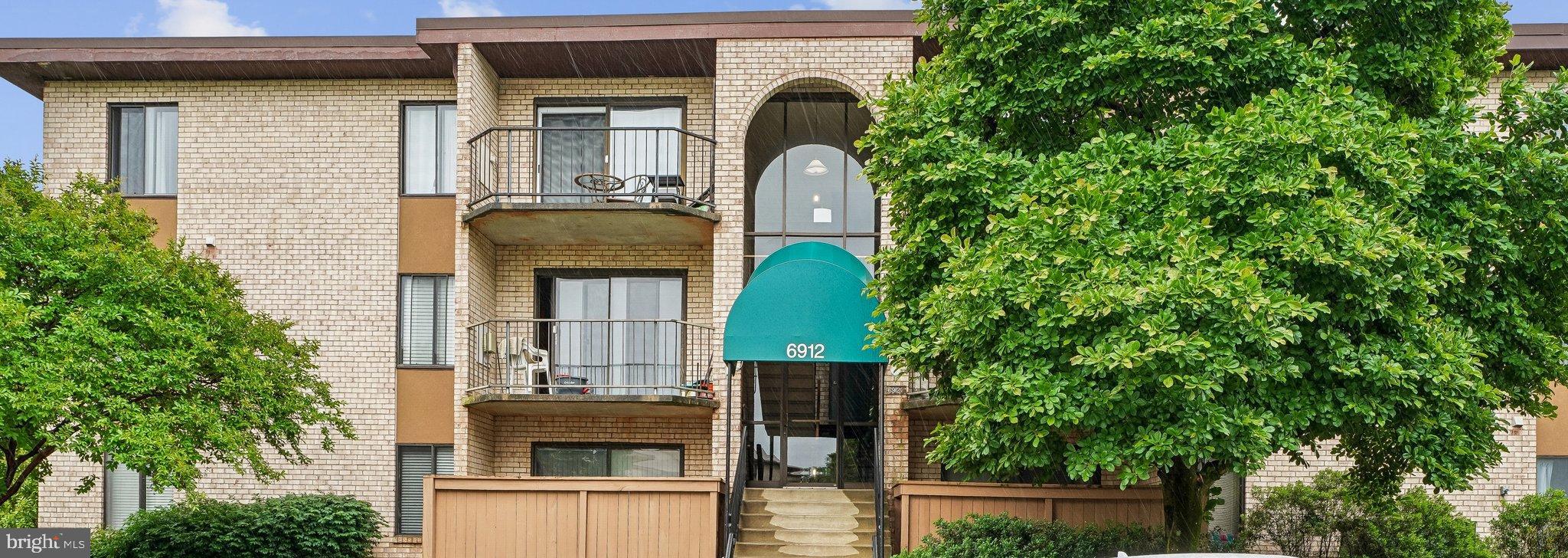 HUNTING RIDGE - Residential
