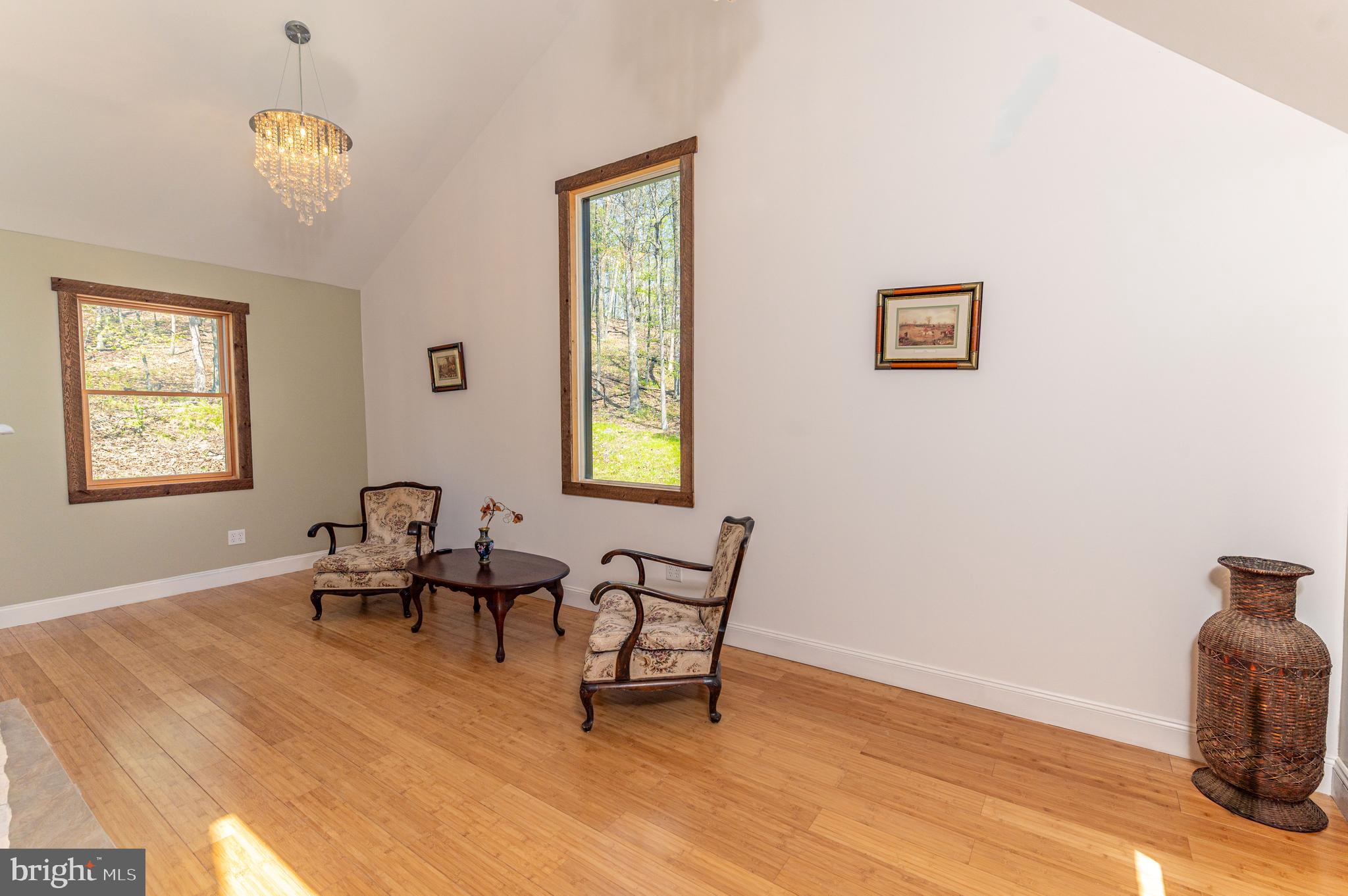 GLENOAK FOREST - Residential