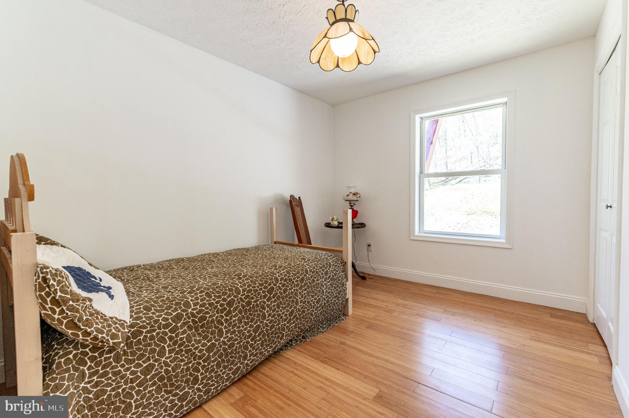 GLENOAK FOREST - Residential