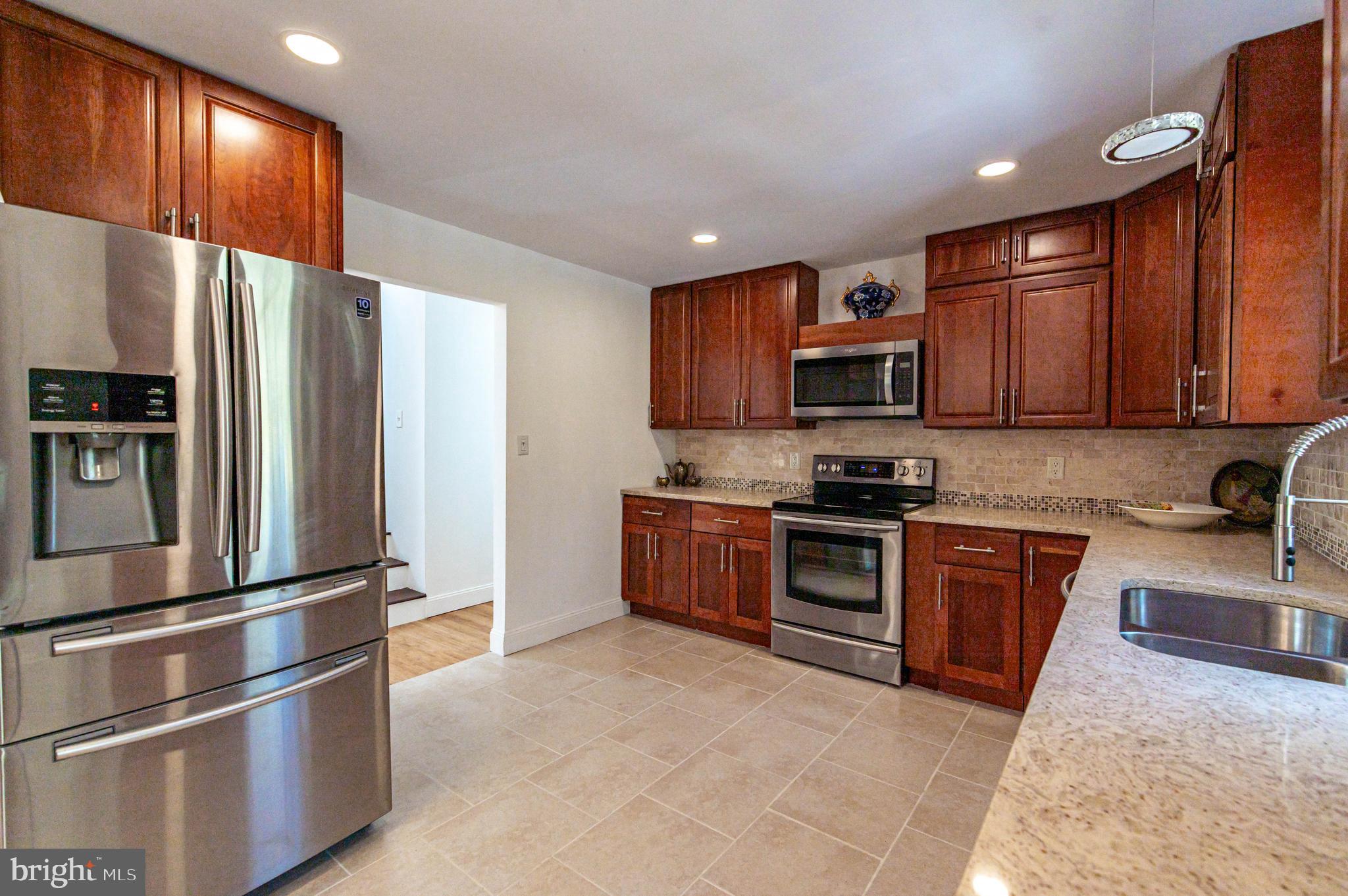 GLENOAK FOREST - Residential