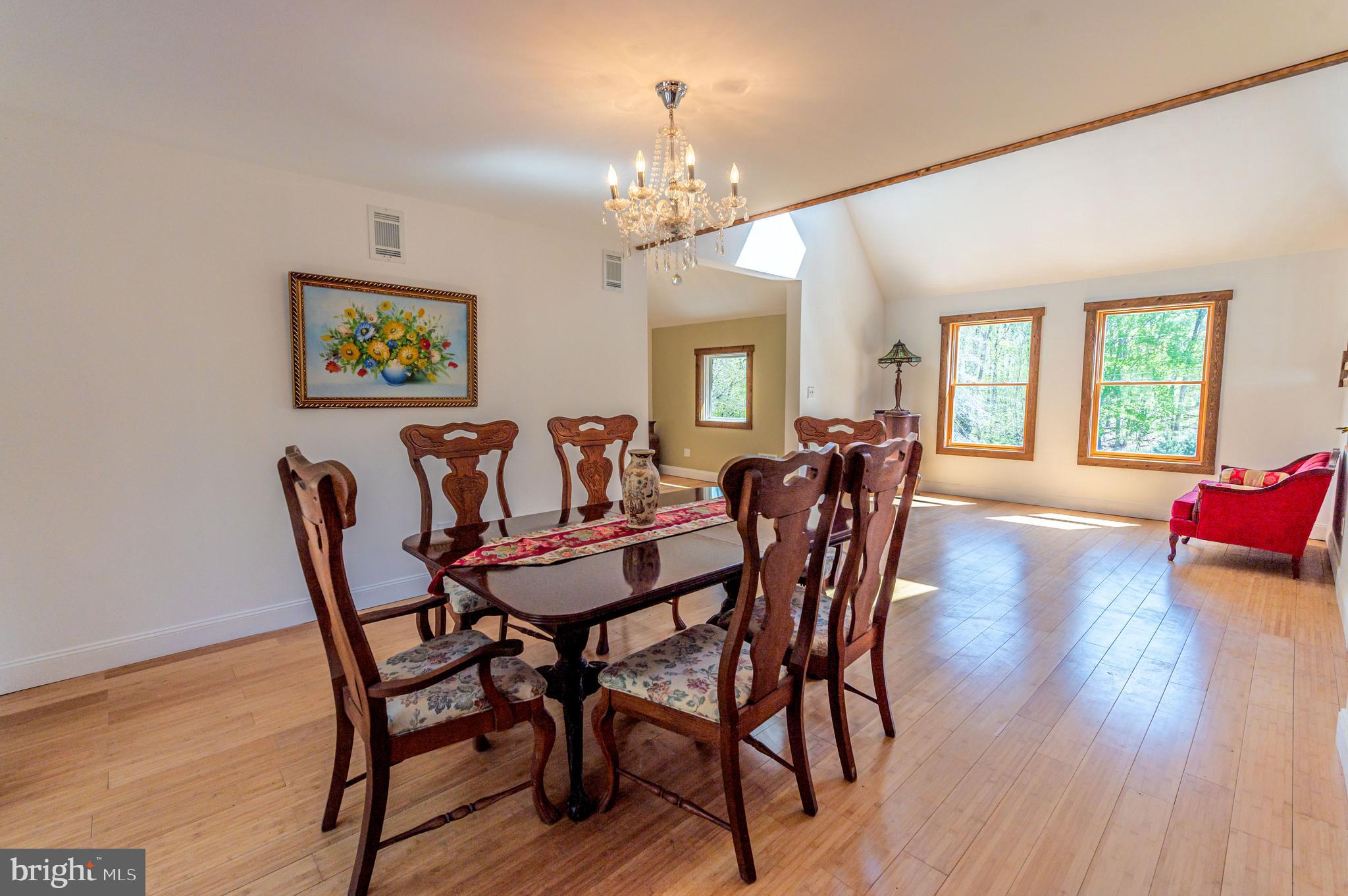GLENOAK FOREST - Residential