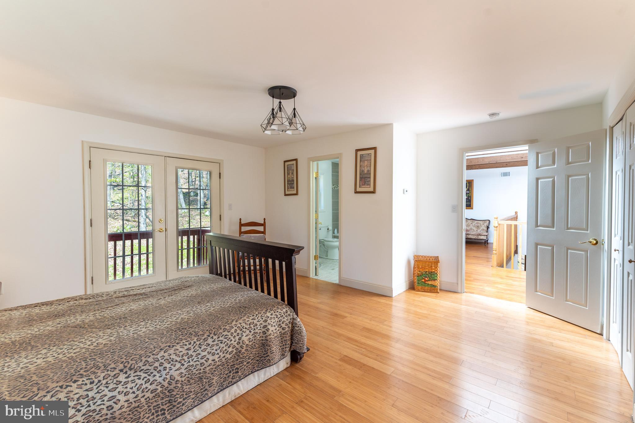 GLENOAK FOREST - Residential