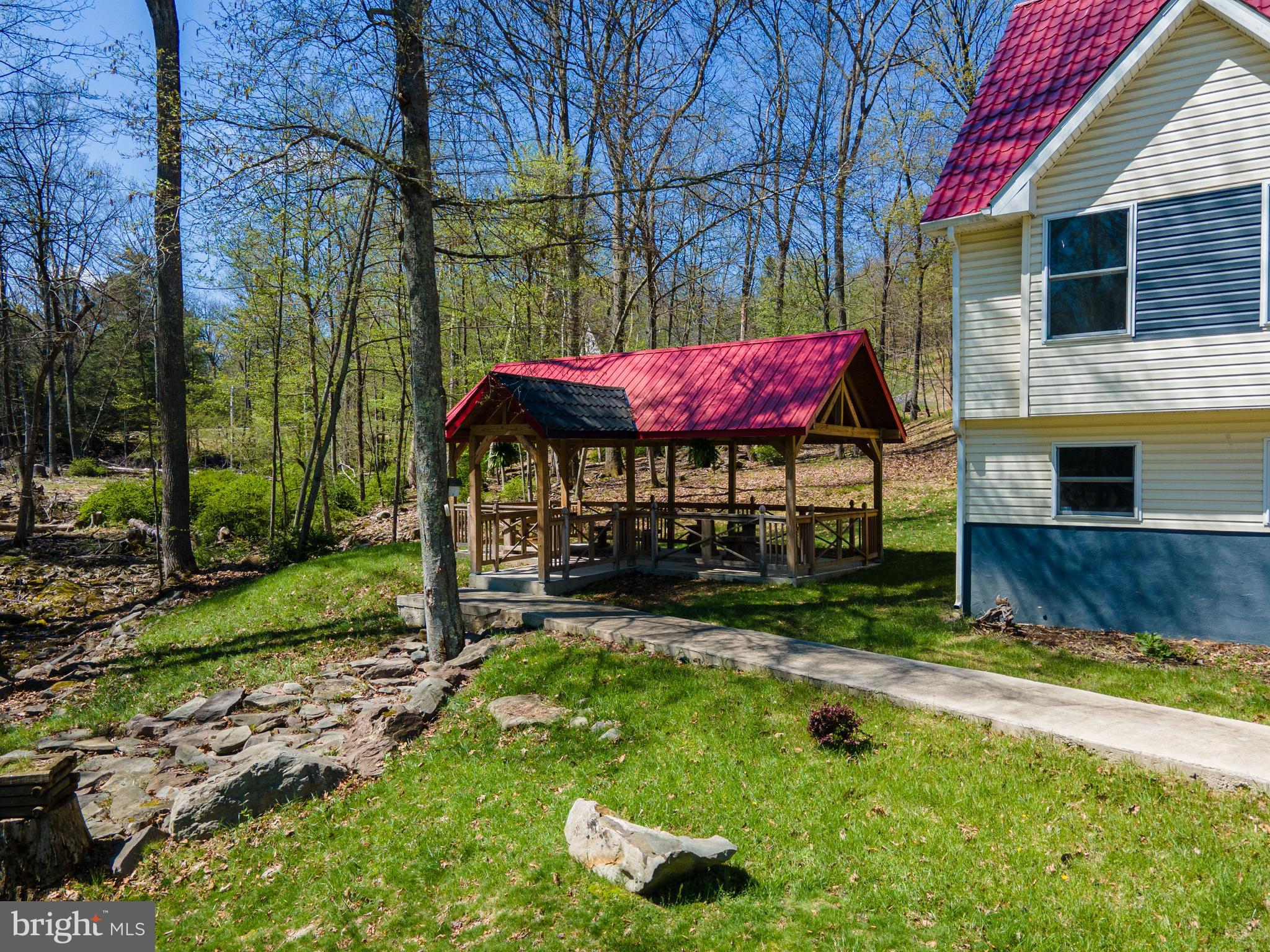GLENOAK FOREST - Residential