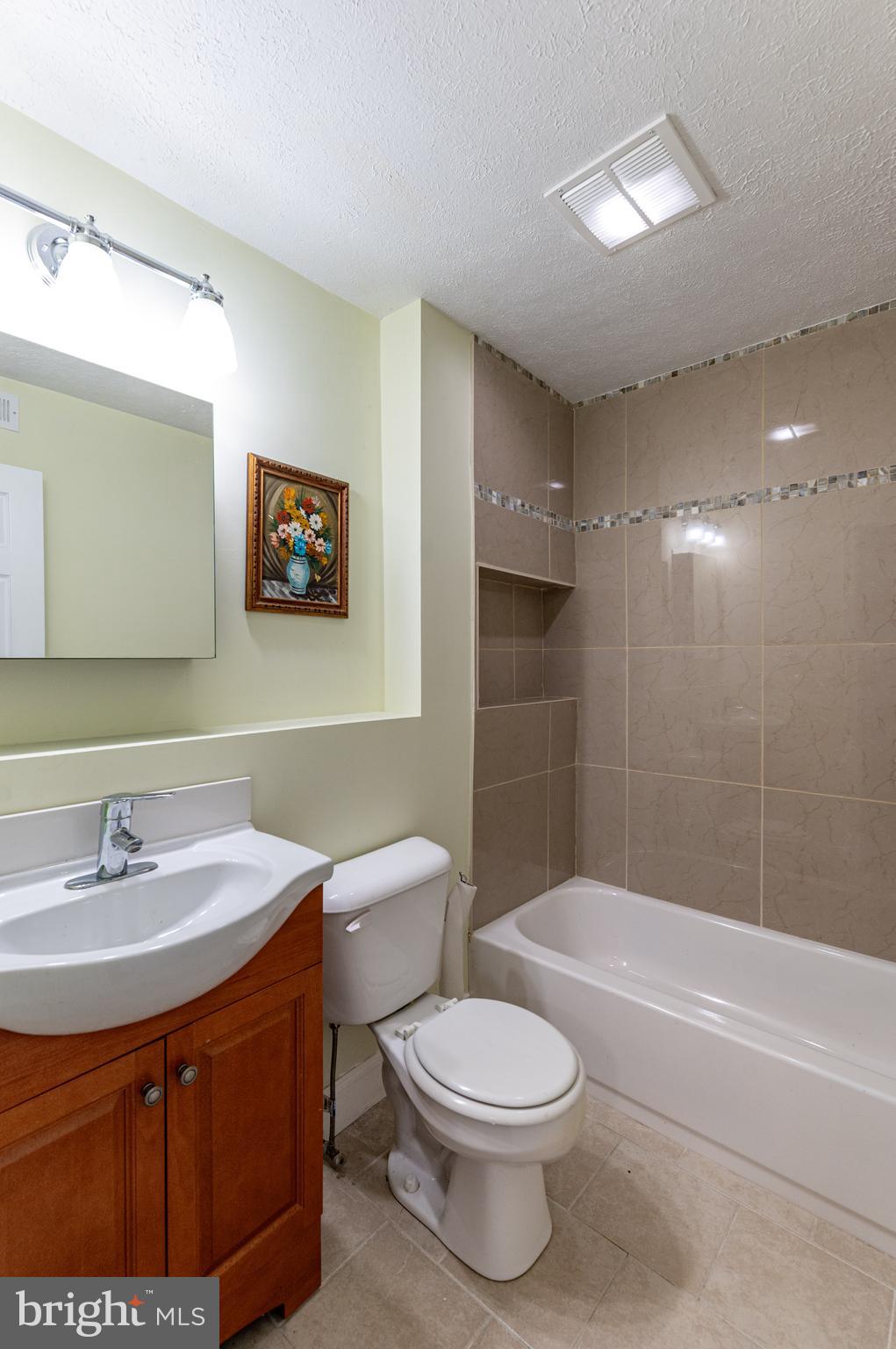 GLENOAK FOREST - Residential