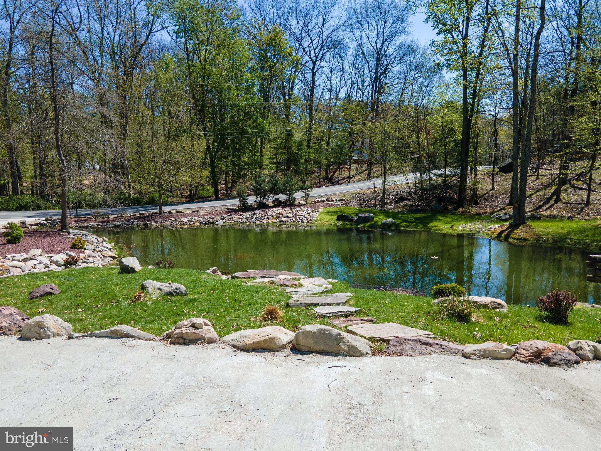 GLENOAK FOREST - Residential
