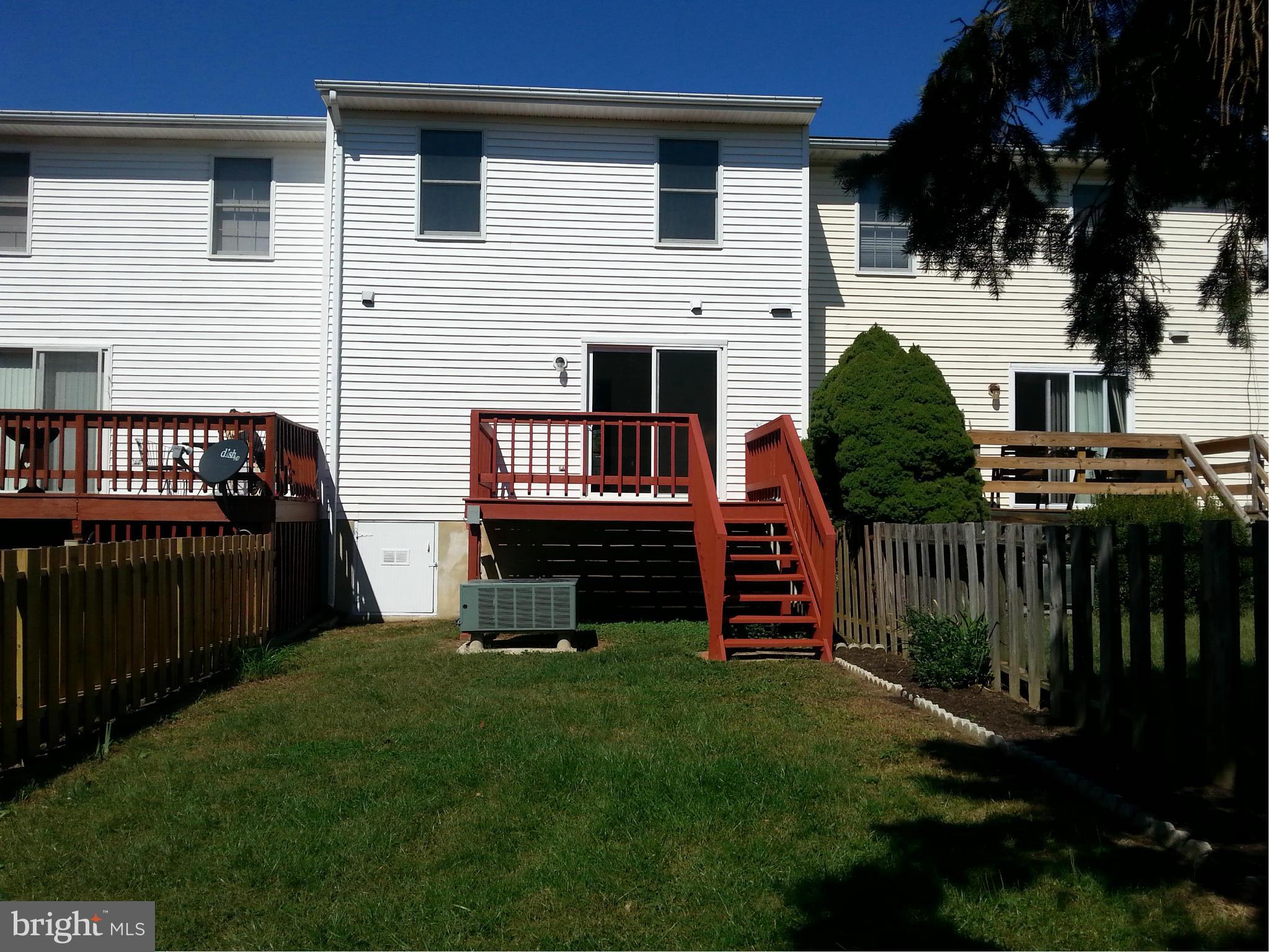 LAKEVIEW VILLAGE - Residential
