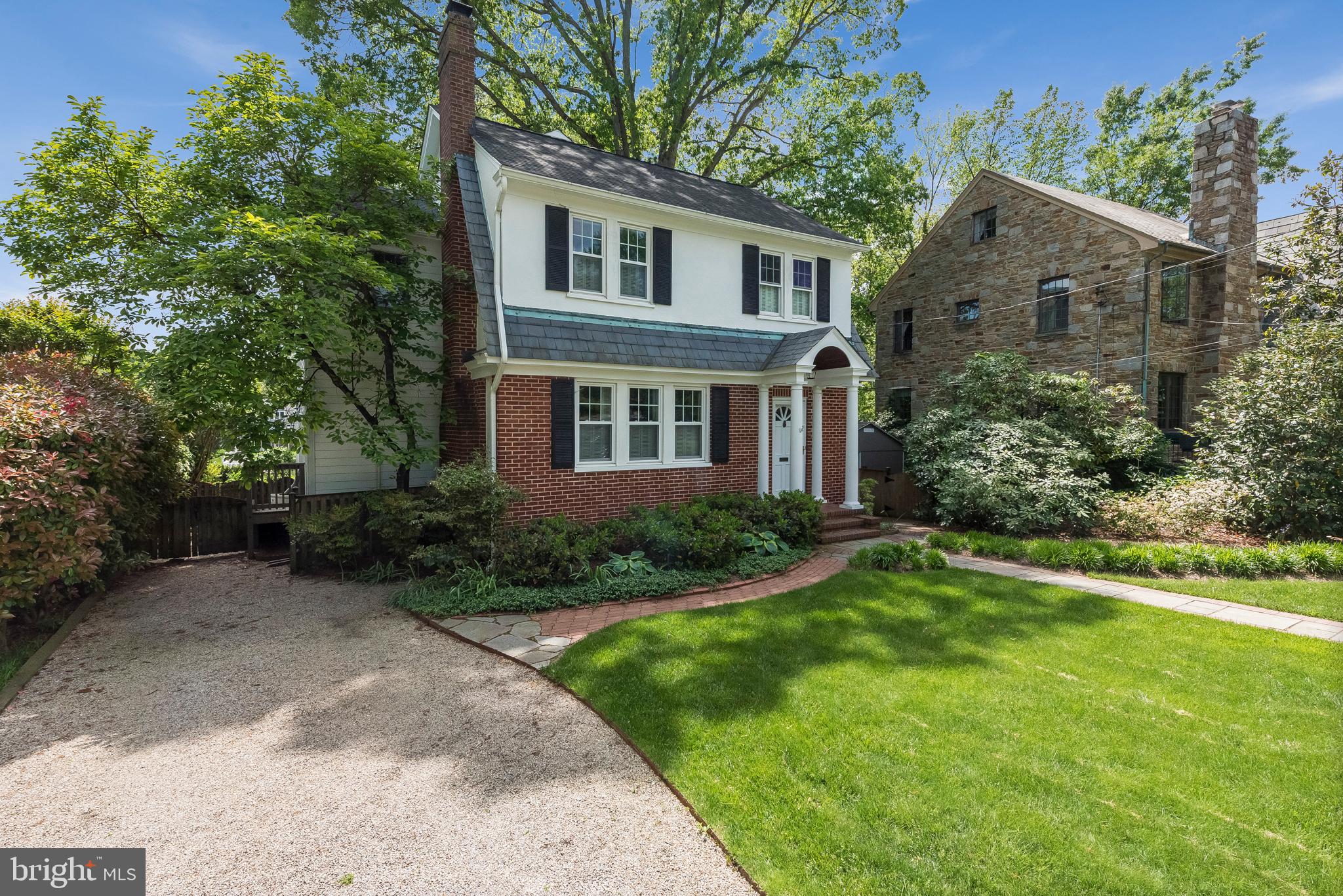 MURRAY HILL - Residential