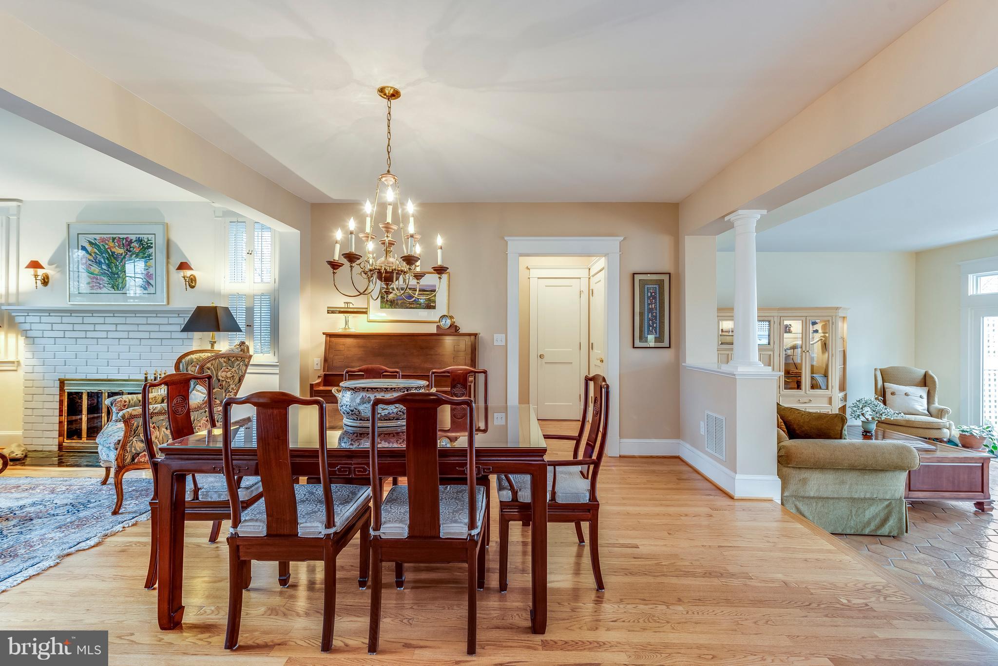 MURRAY HILL - Residential