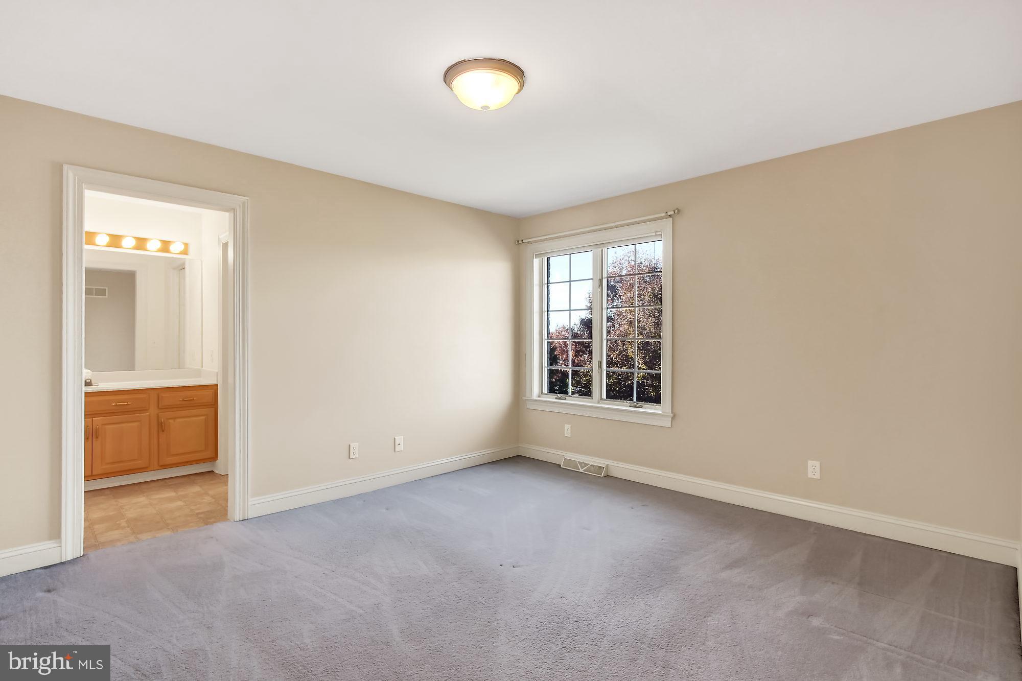 BRITTANY - Residential