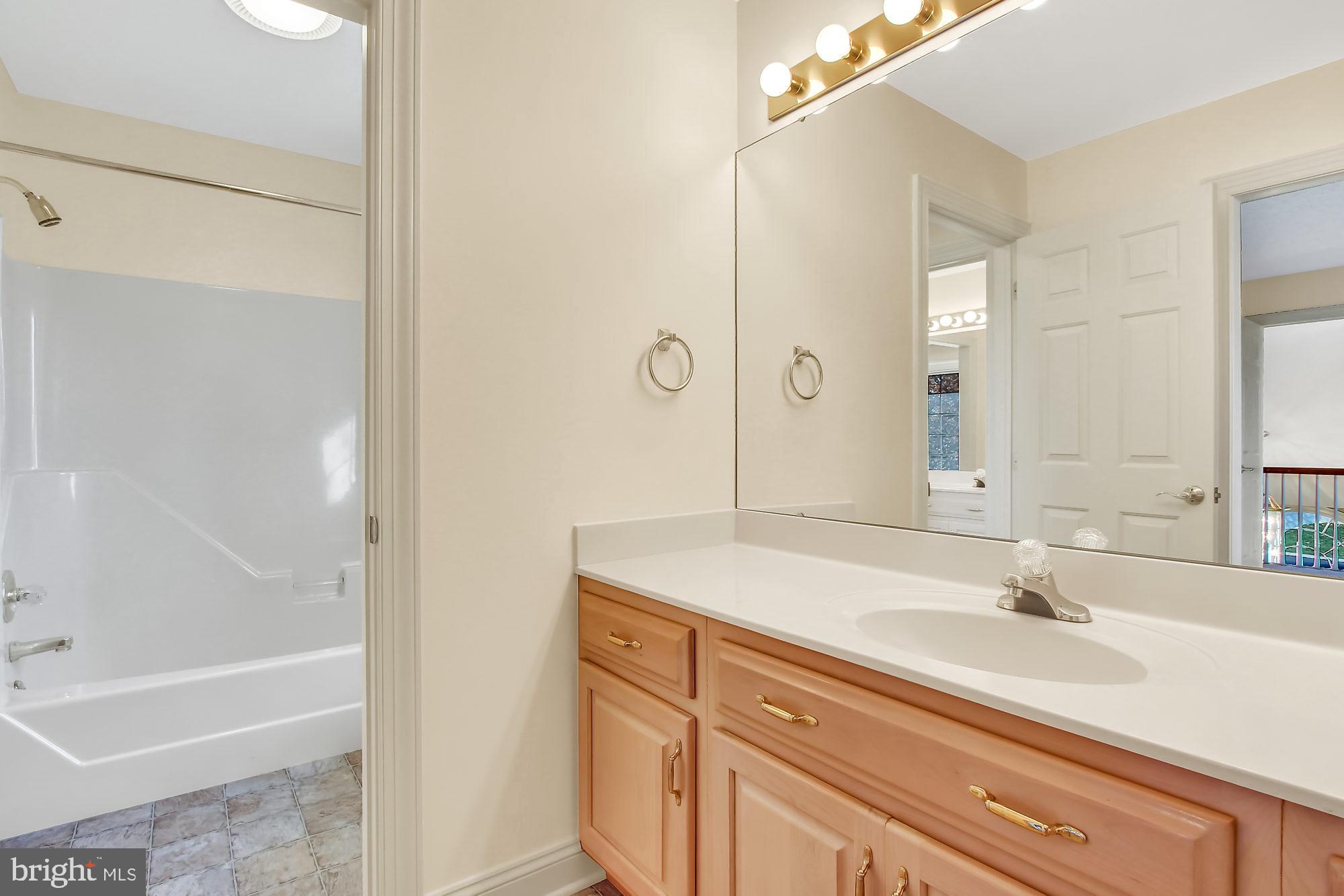 BRITTANY - Residential
