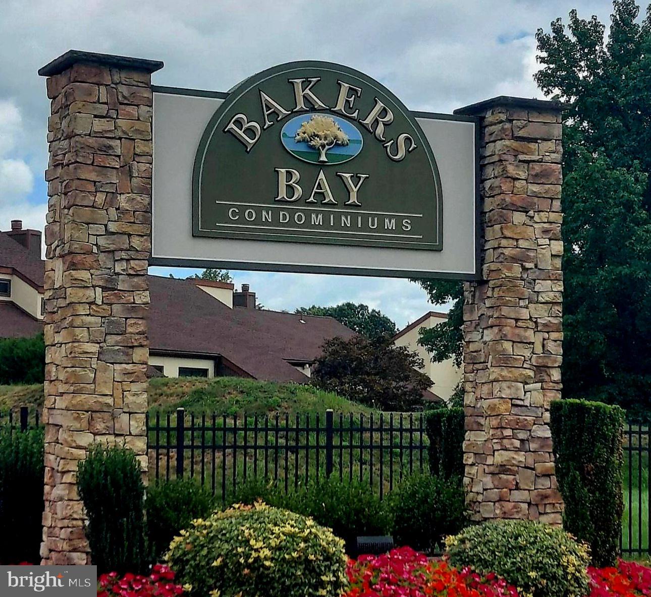BAKERS BAY CONDOMINIUMS - Residential