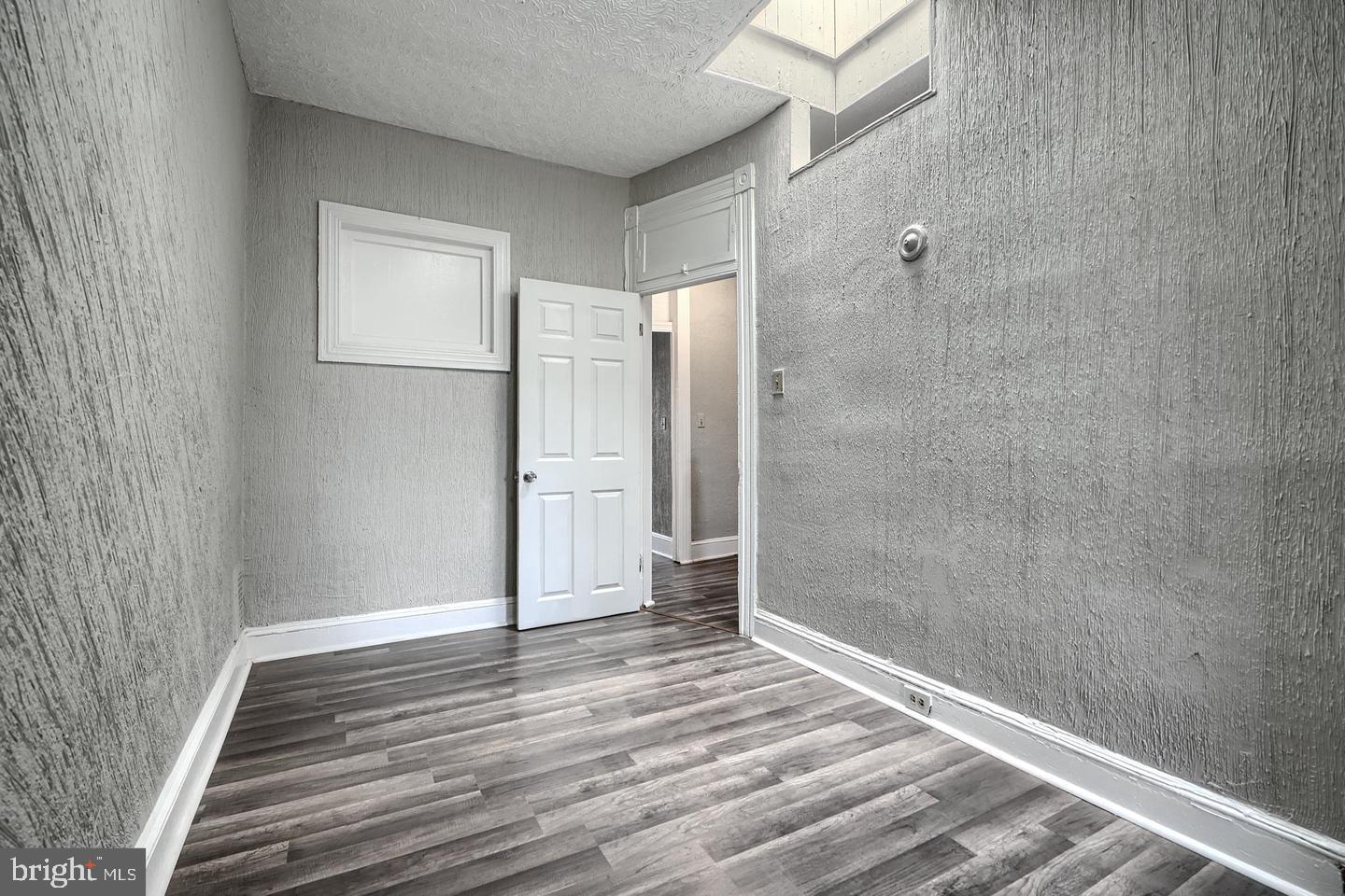 MADISON EASTEND - Residential