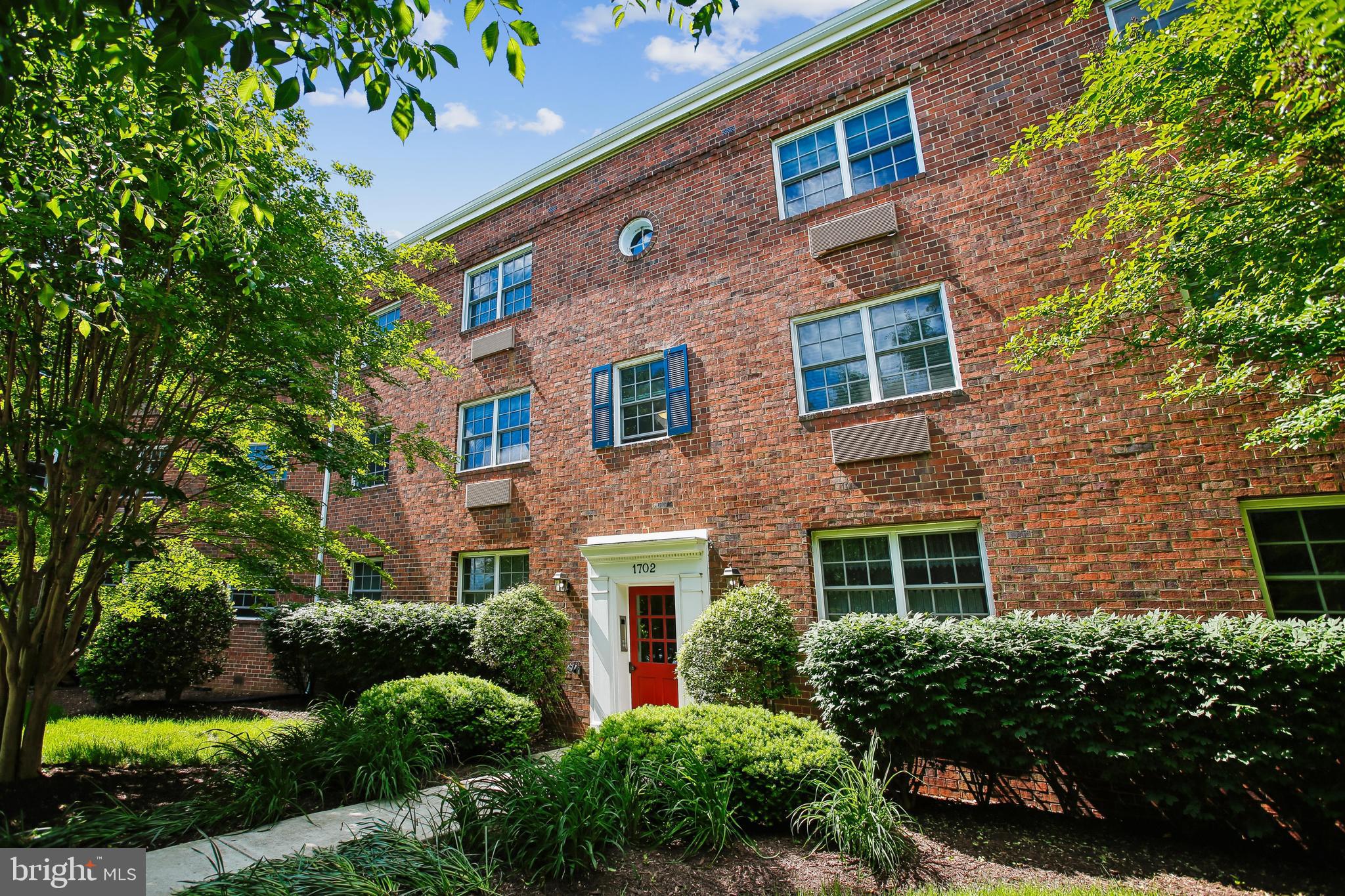 POTOWMACK CROSSING - Residential