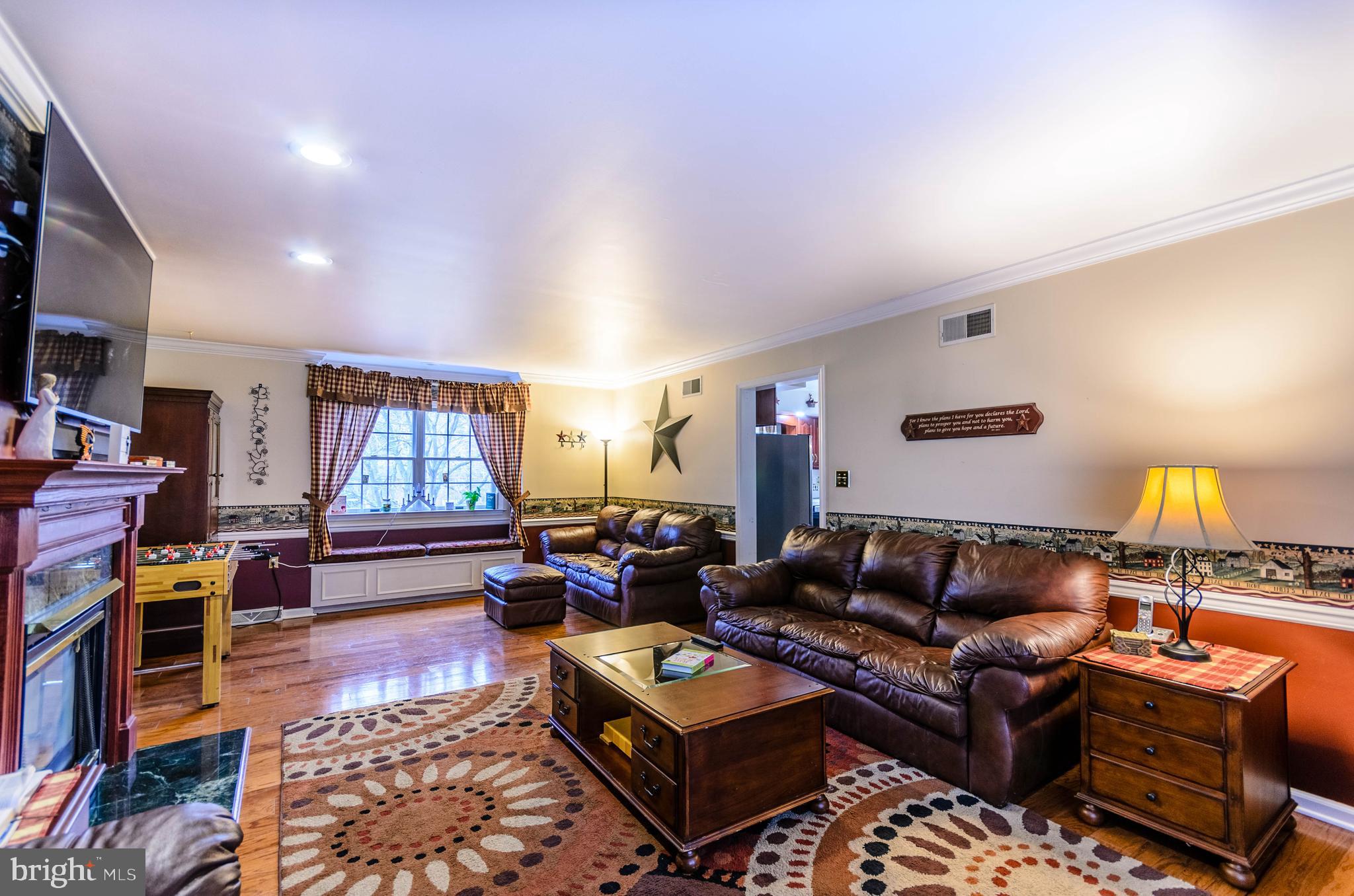 MCDONALD HEIGHTS - Residential