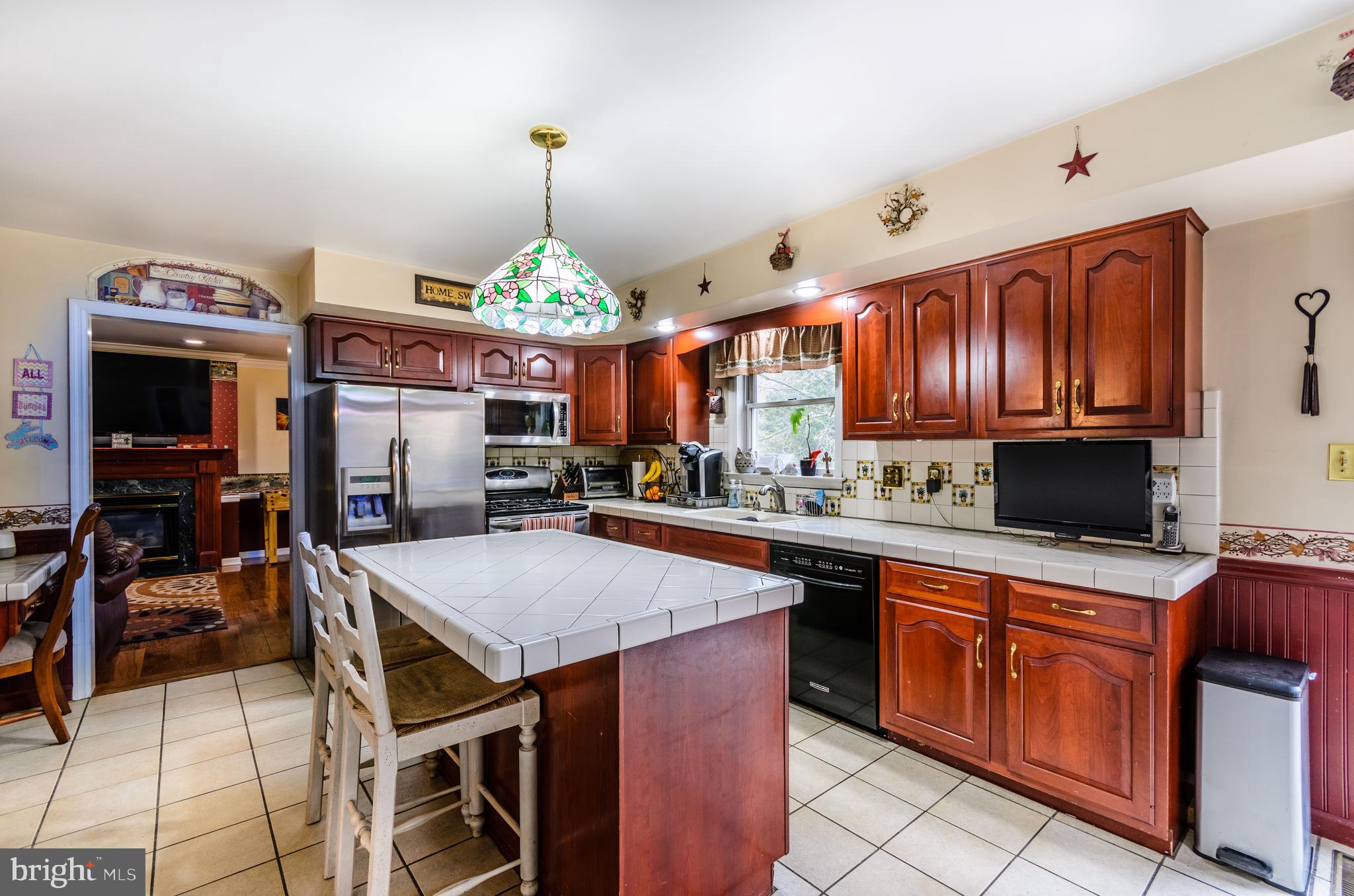 MCDONALD HEIGHTS - Residential
