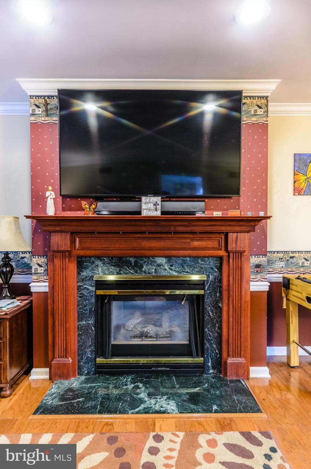 MCDONALD HEIGHTS - Residential