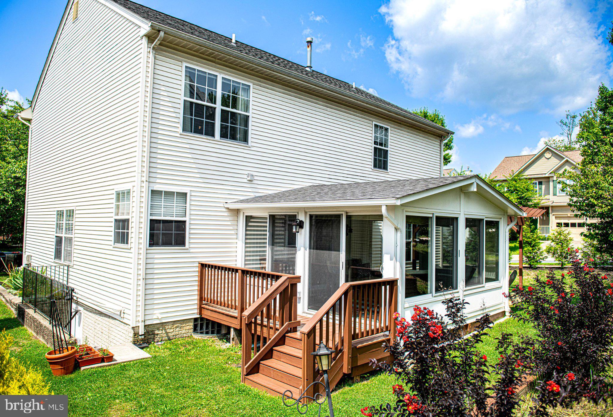 SPRINGHOUSE STATION - Residential