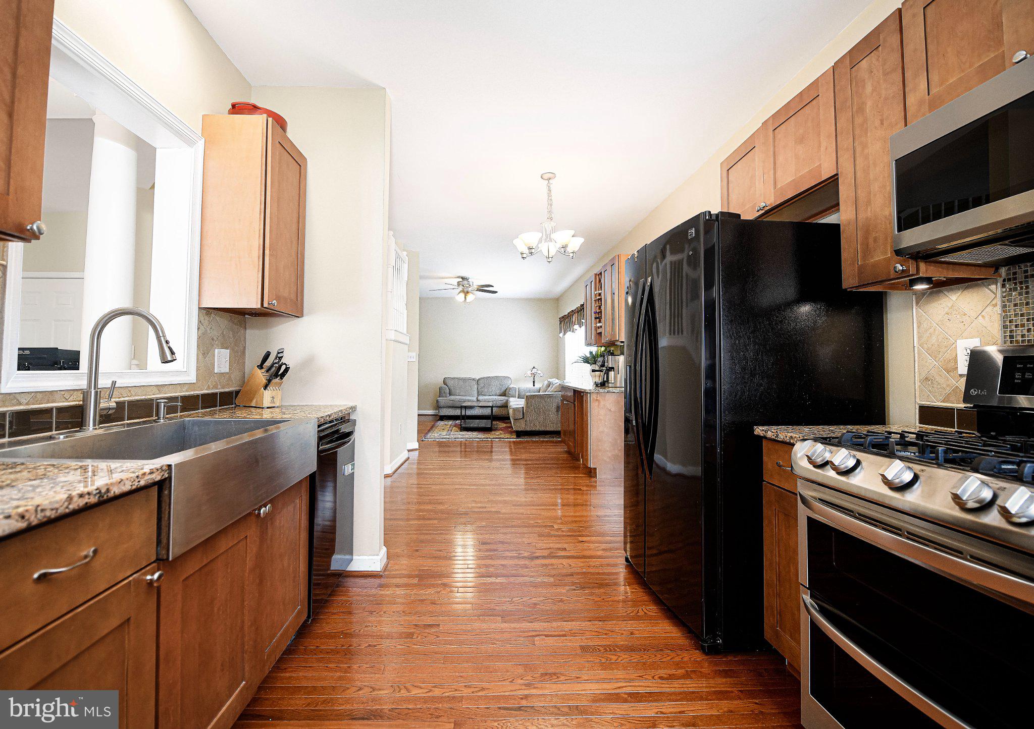 SPRINGHOUSE STATION - Residential